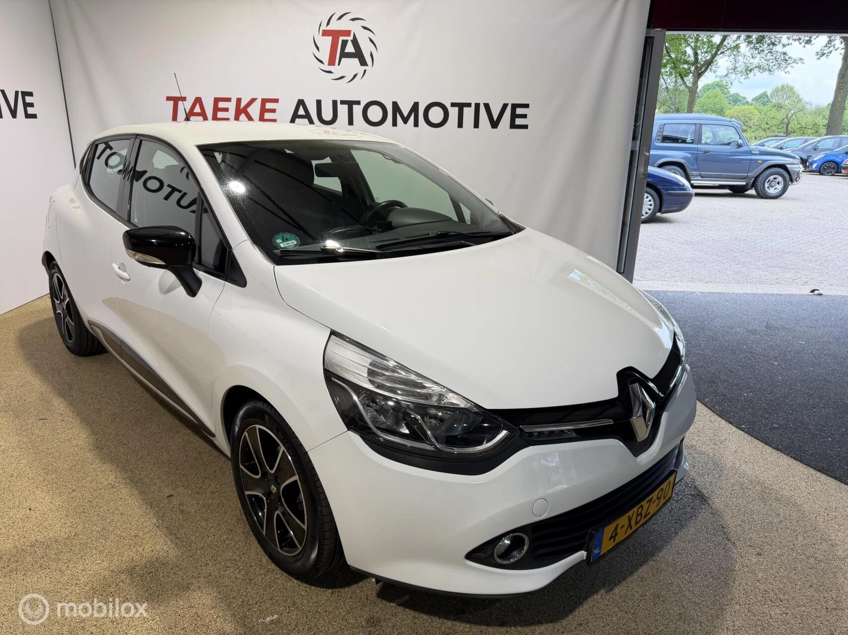 Hoofdafbeelding Renault Clio