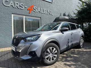 Hoofdafbeelding Peugeot 2008 Peugeot 2008 1.2 Active Pack + Car-play + LED + Nav + Pdc - 92 dkm!