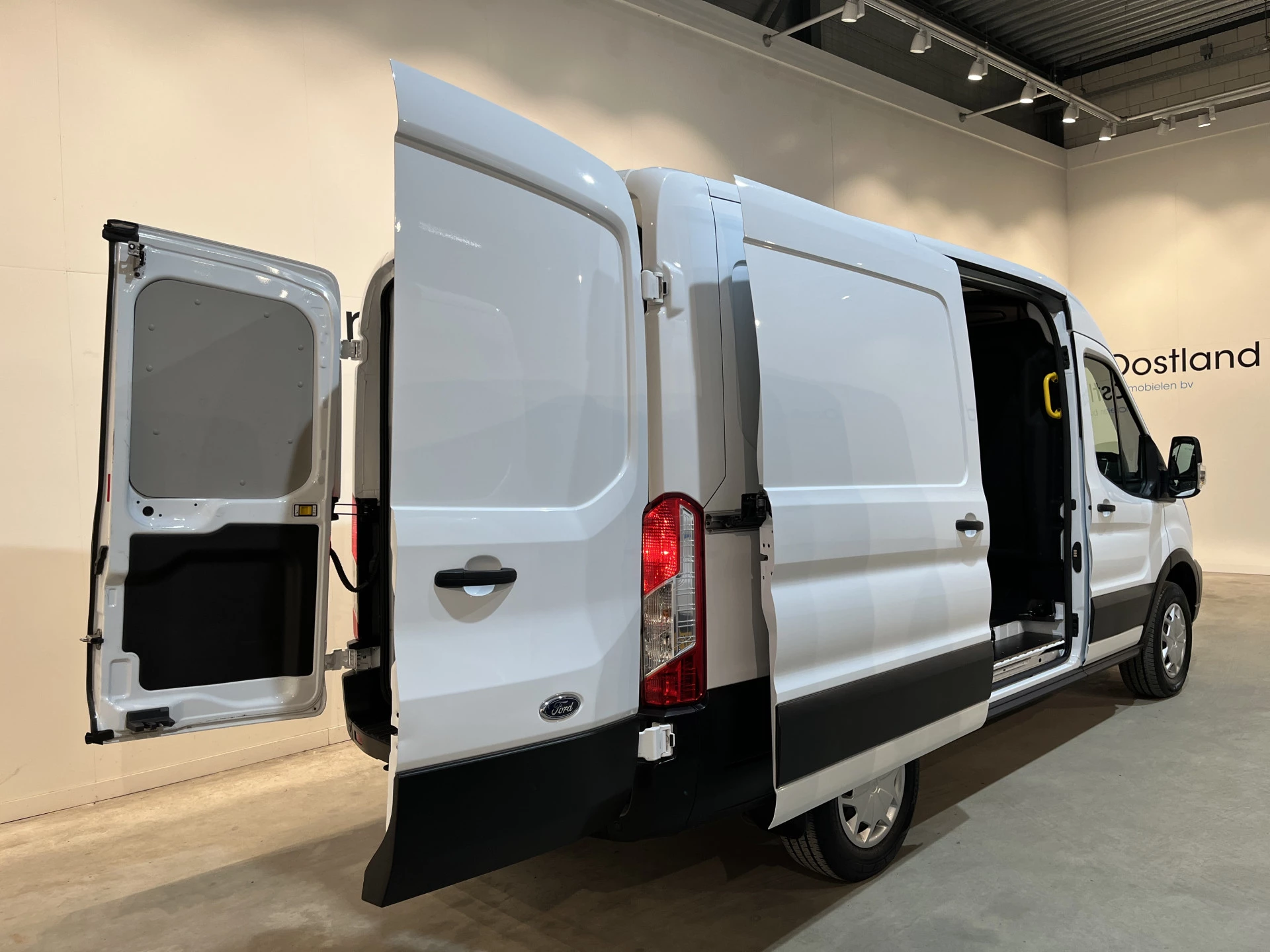 Hoofdafbeelding Ford E-Transit