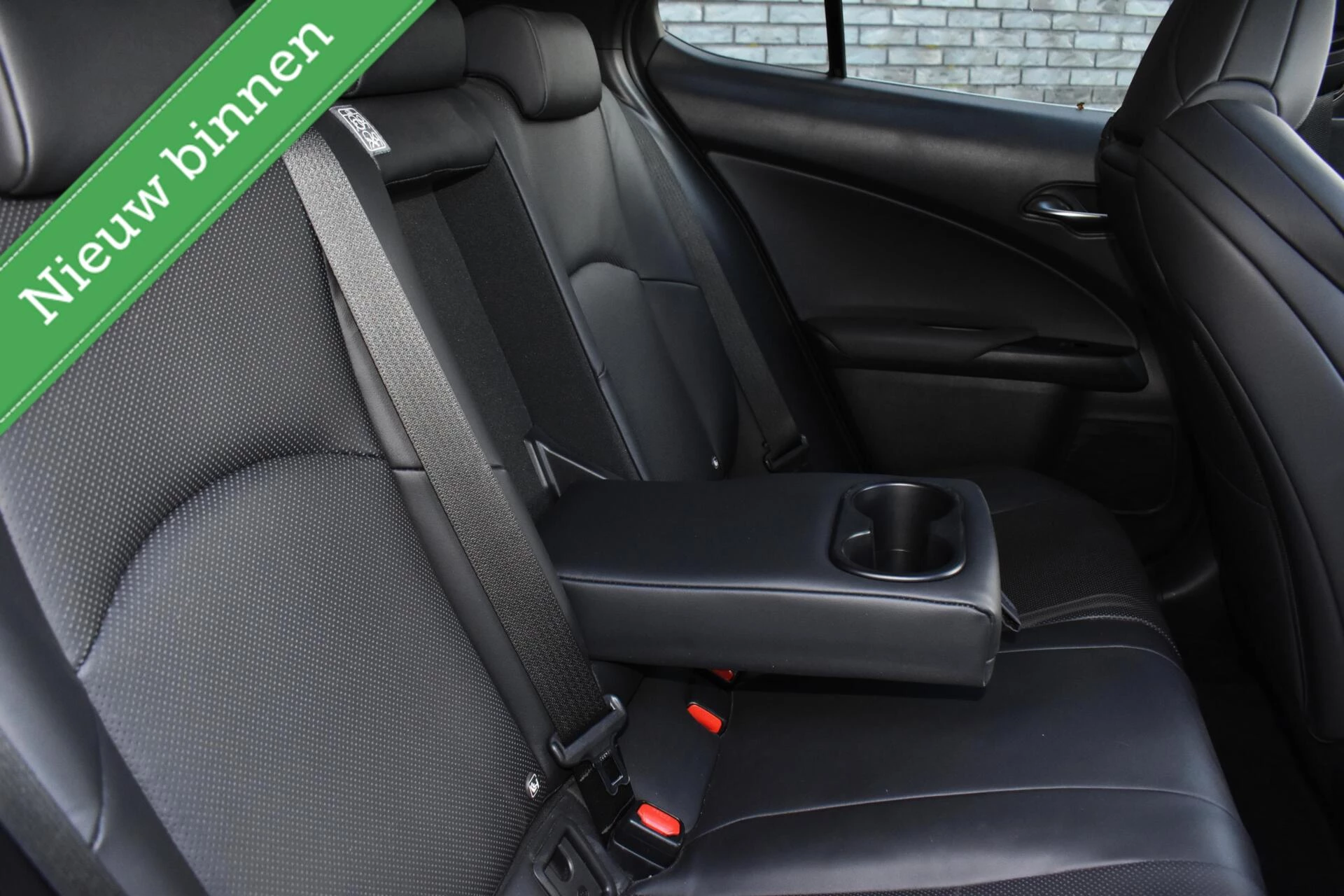 Hoofdafbeelding Lexus UX