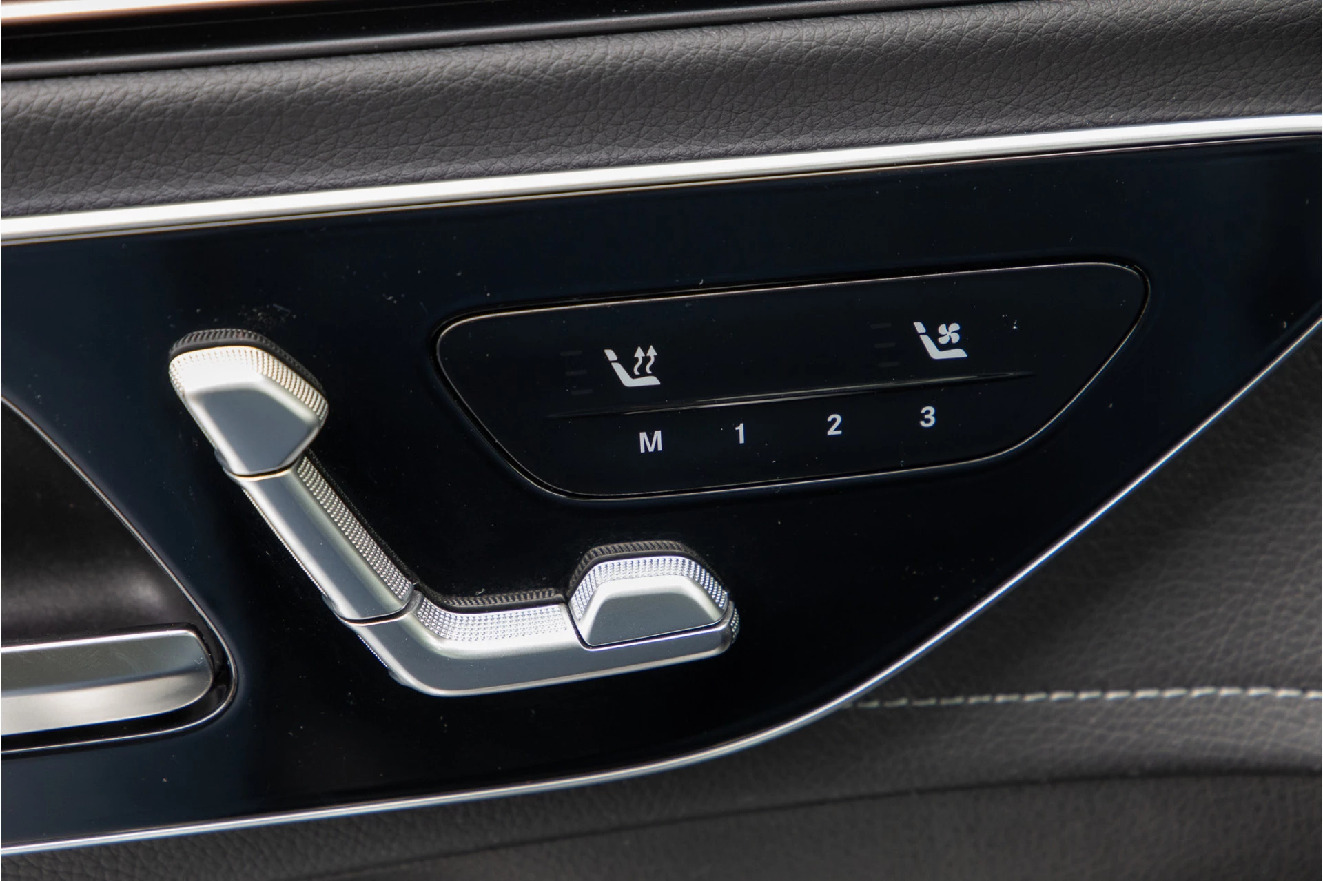 Hoofdafbeelding Mercedes-Benz EQE