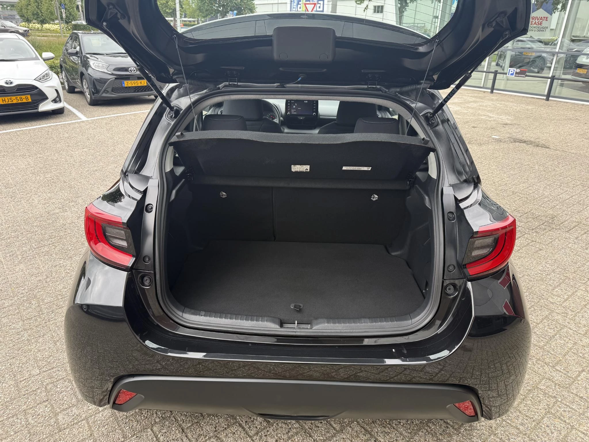 Hoofdafbeelding Toyota Yaris