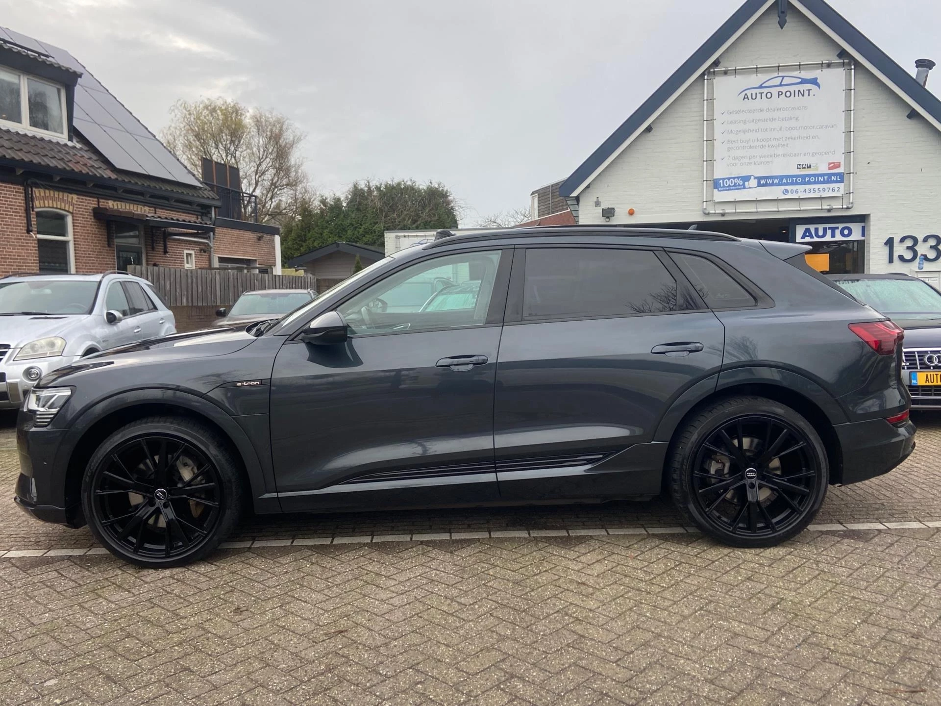 Hoofdafbeelding Audi e-tron