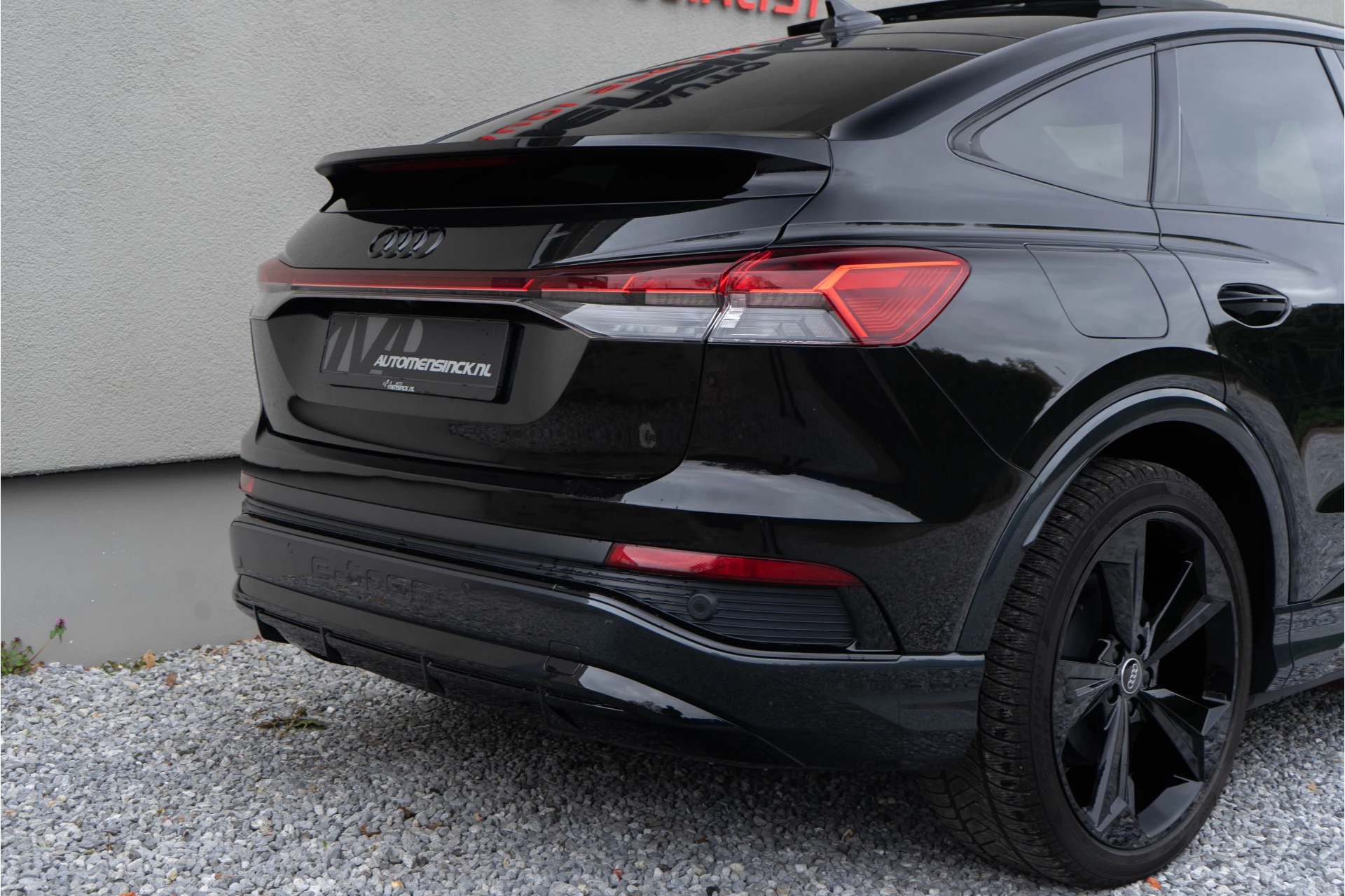 Hoofdafbeelding Audi Q4 e-tron
