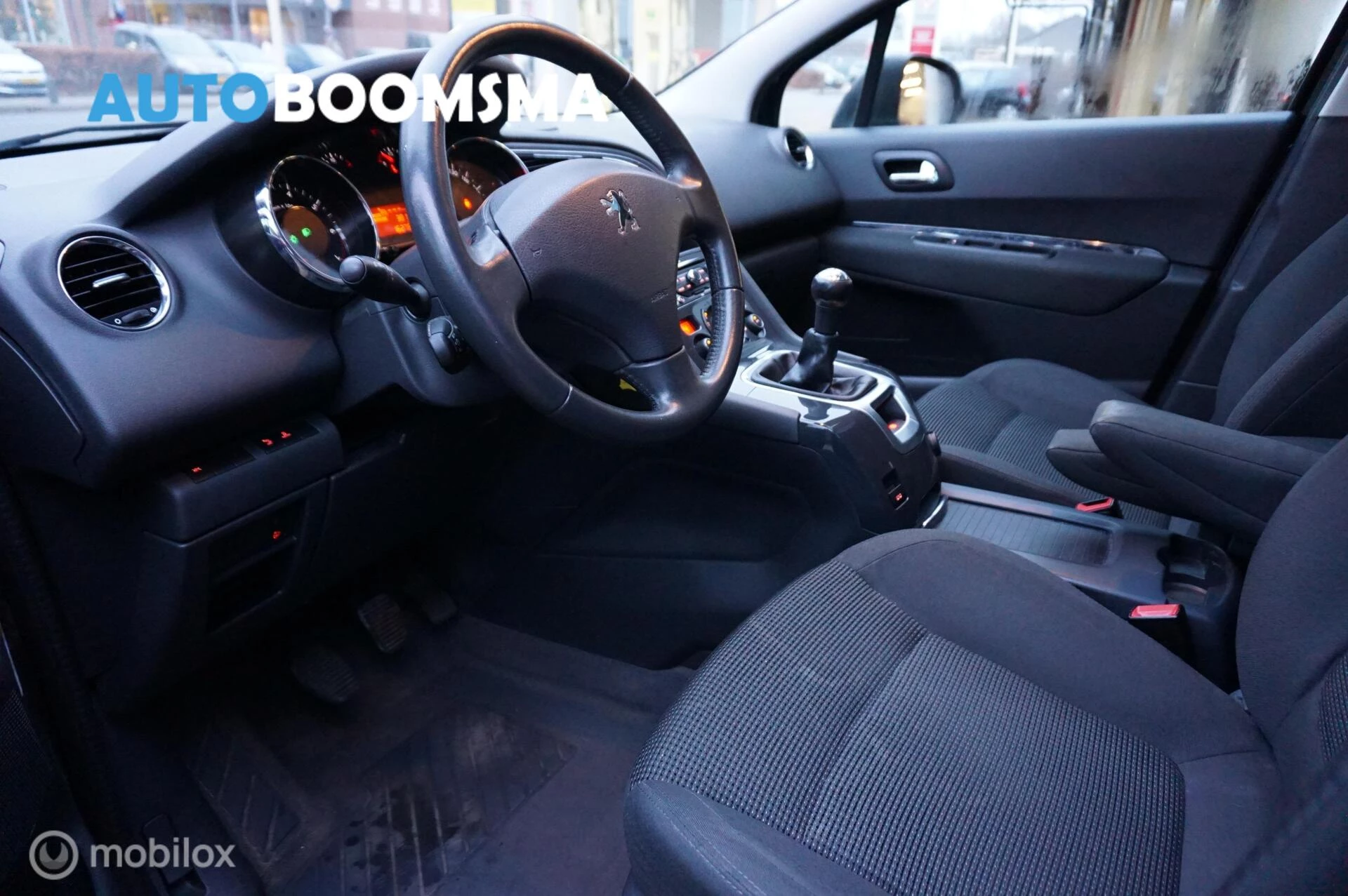 Hoofdafbeelding Peugeot 5008