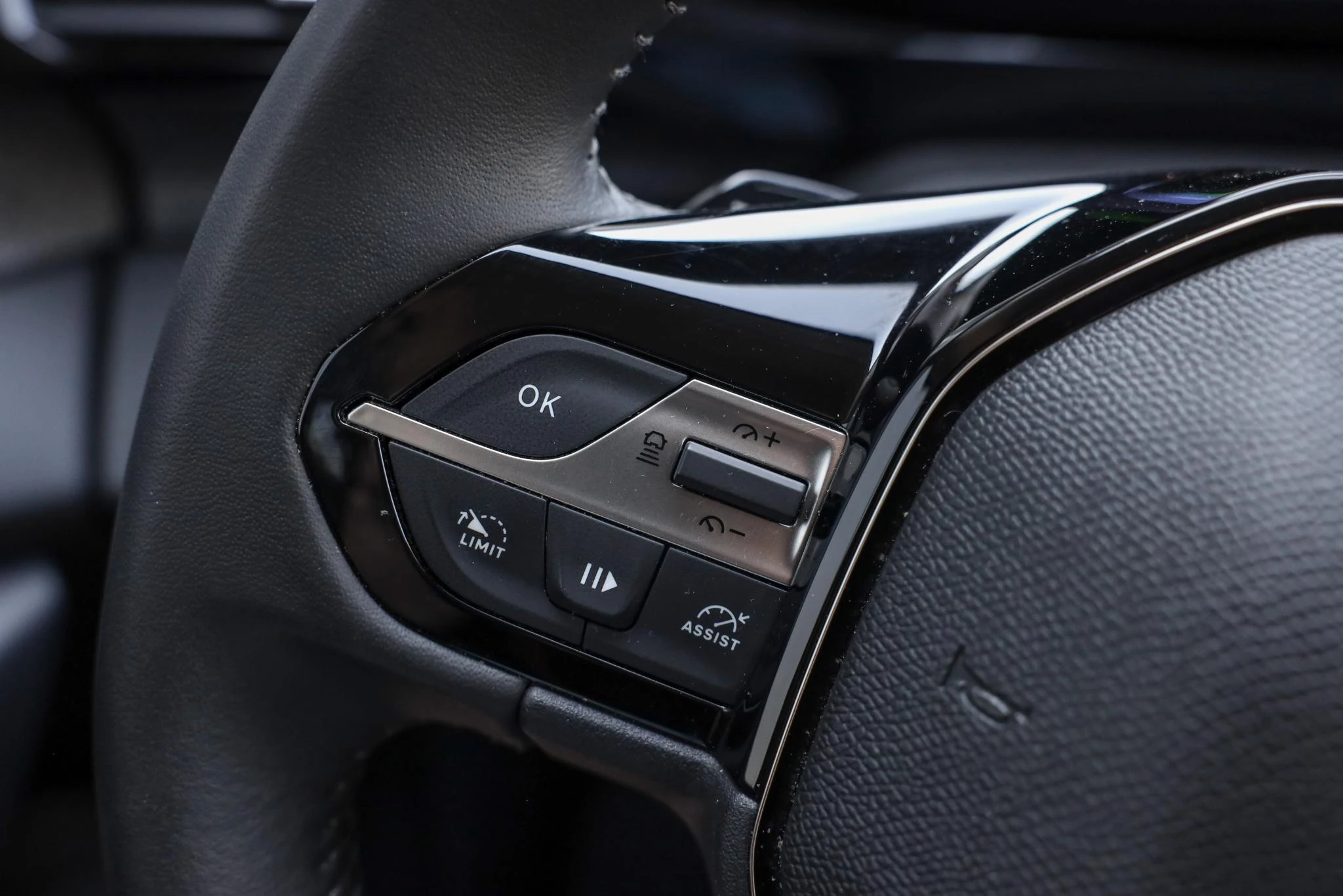 Hoofdafbeelding Peugeot 408