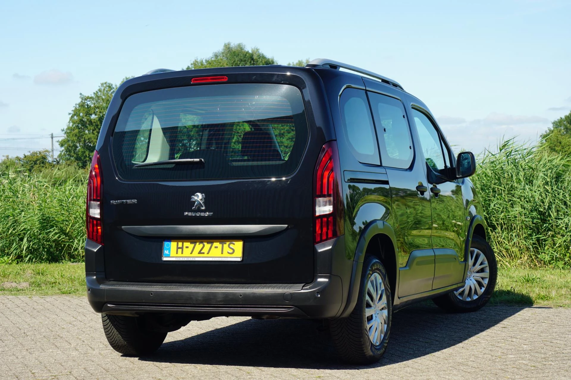 Hoofdafbeelding Peugeot Rifter