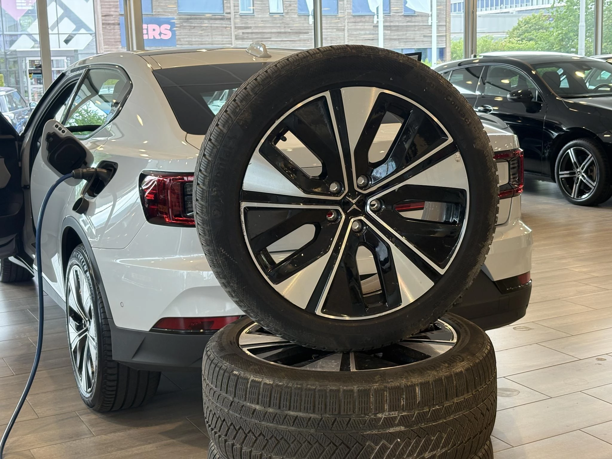 Hoofdafbeelding Polestar 2