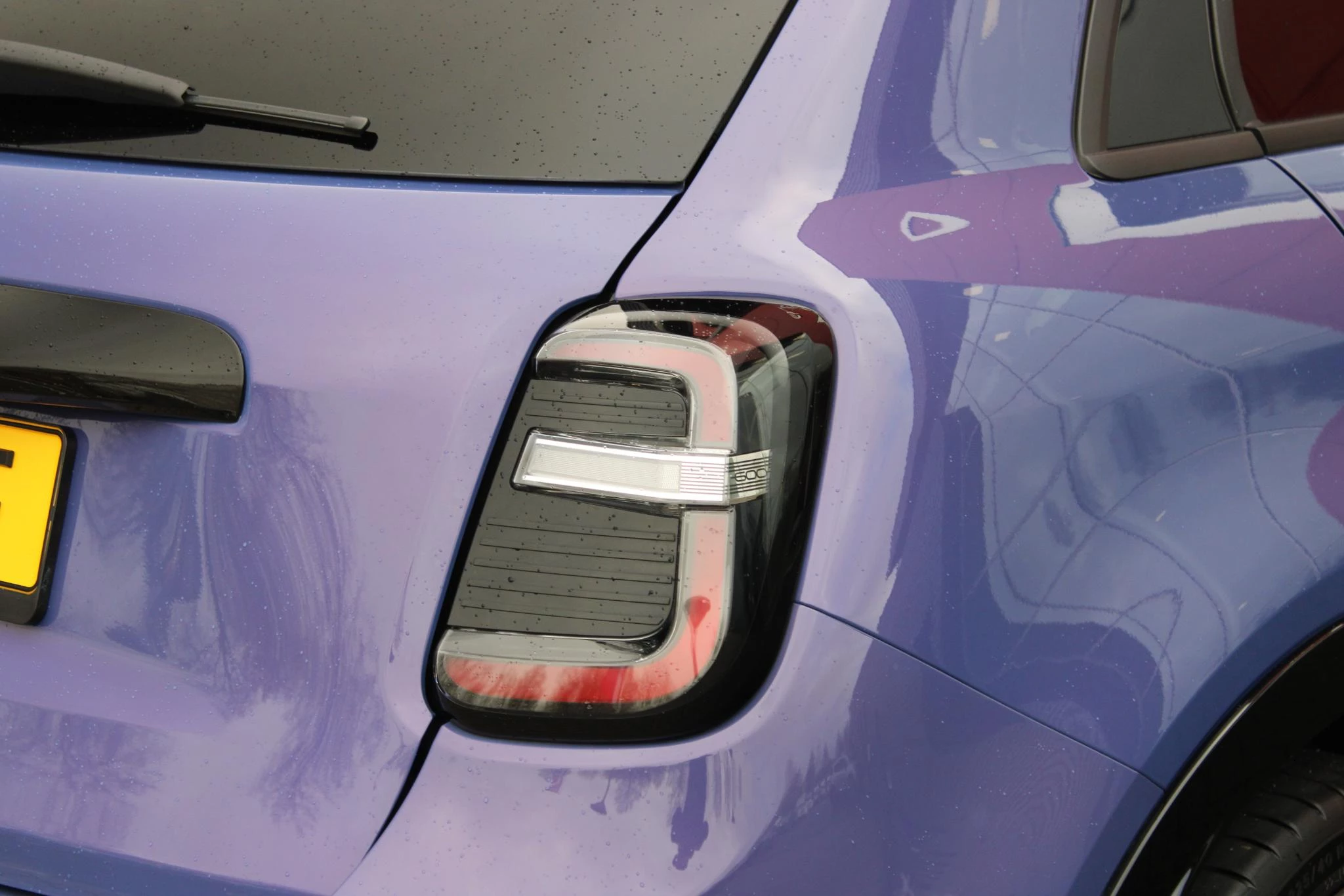 Hoofdafbeelding Abarth 600e