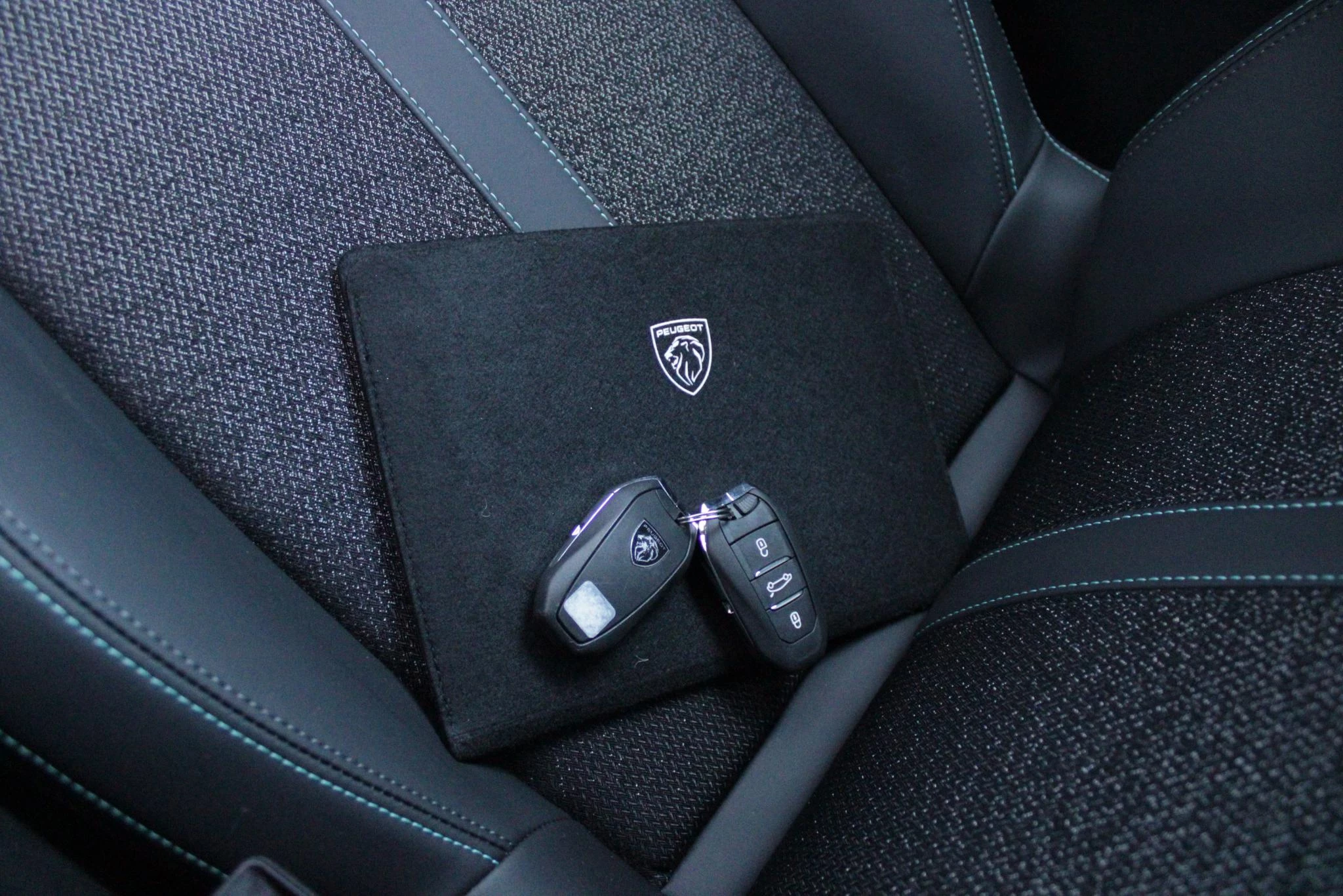 Hoofdafbeelding Peugeot 408