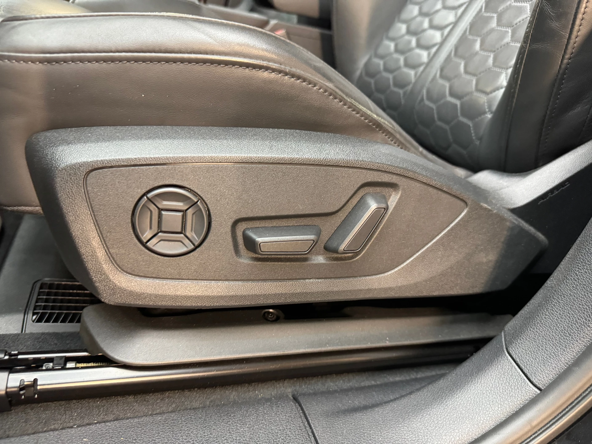 Hoofdafbeelding Audi RSQ3