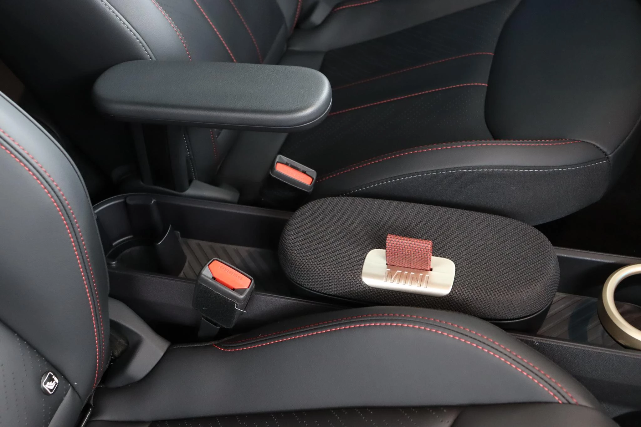 Hoofdafbeelding MINI 3-deurs