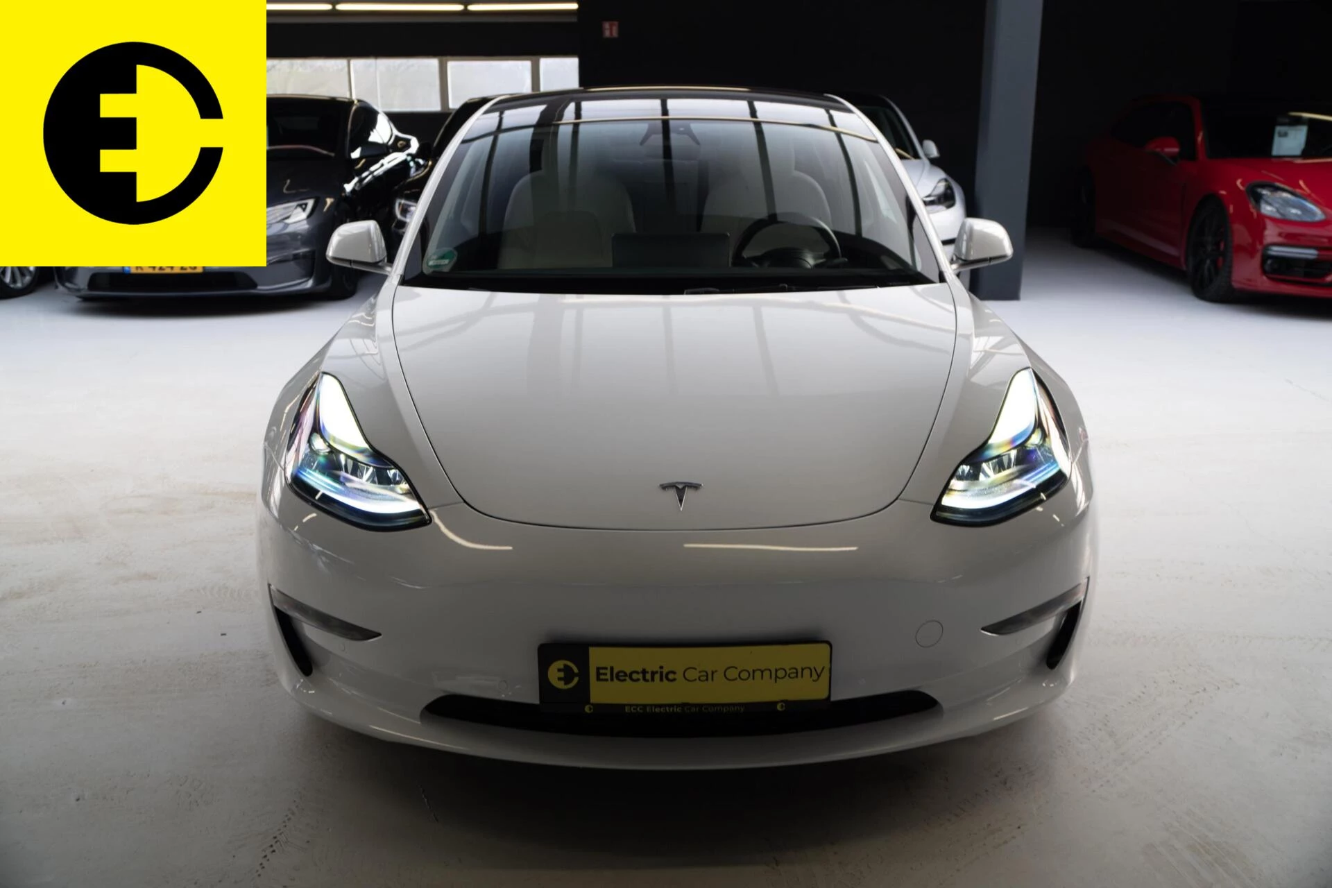 Hoofdafbeelding Tesla Model 3