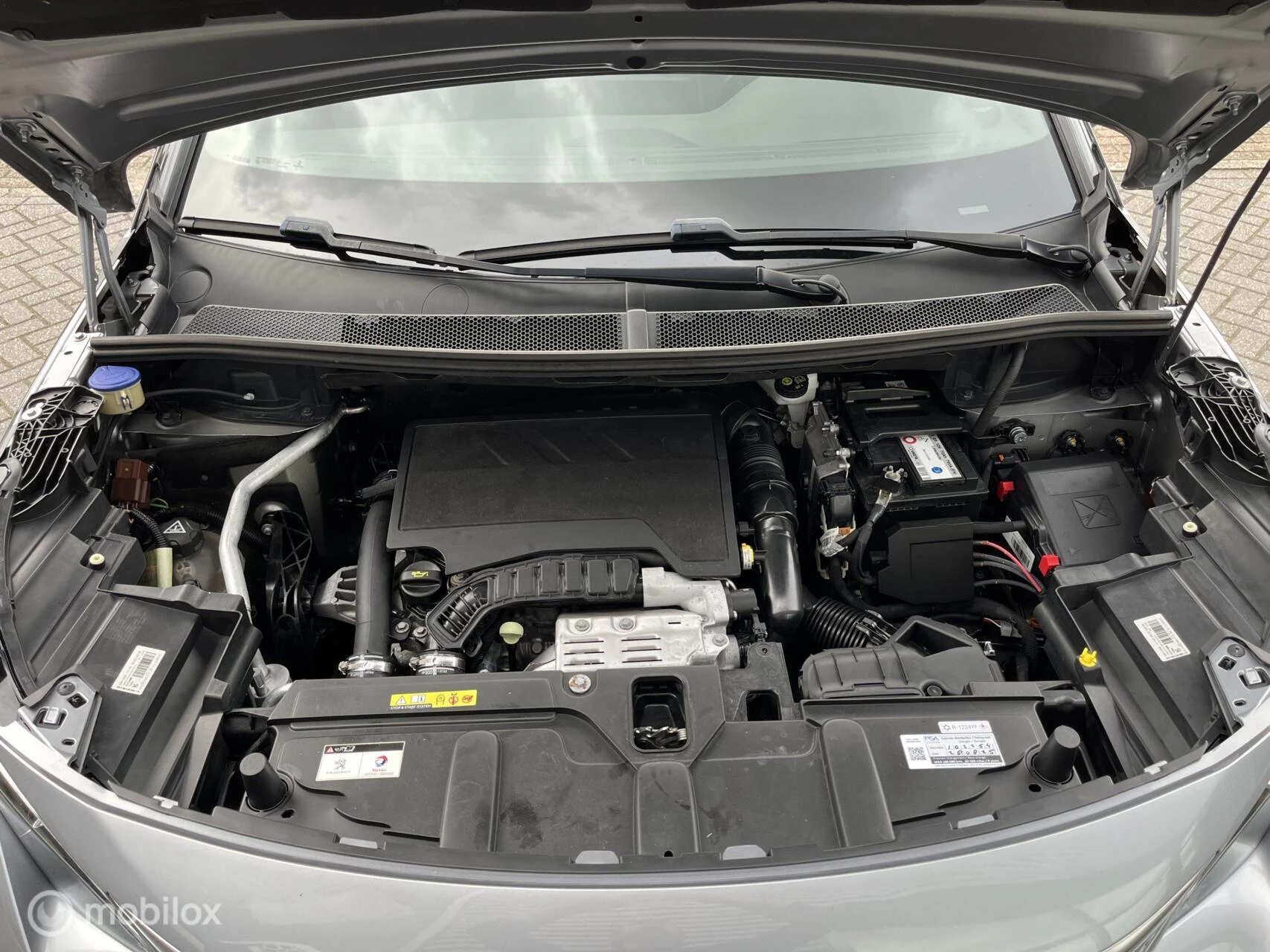 Hoofdafbeelding Peugeot 5008