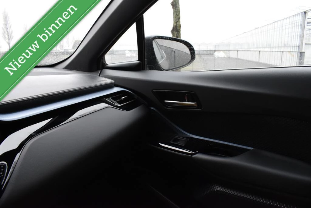 Hoofdafbeelding Toyota C-HR