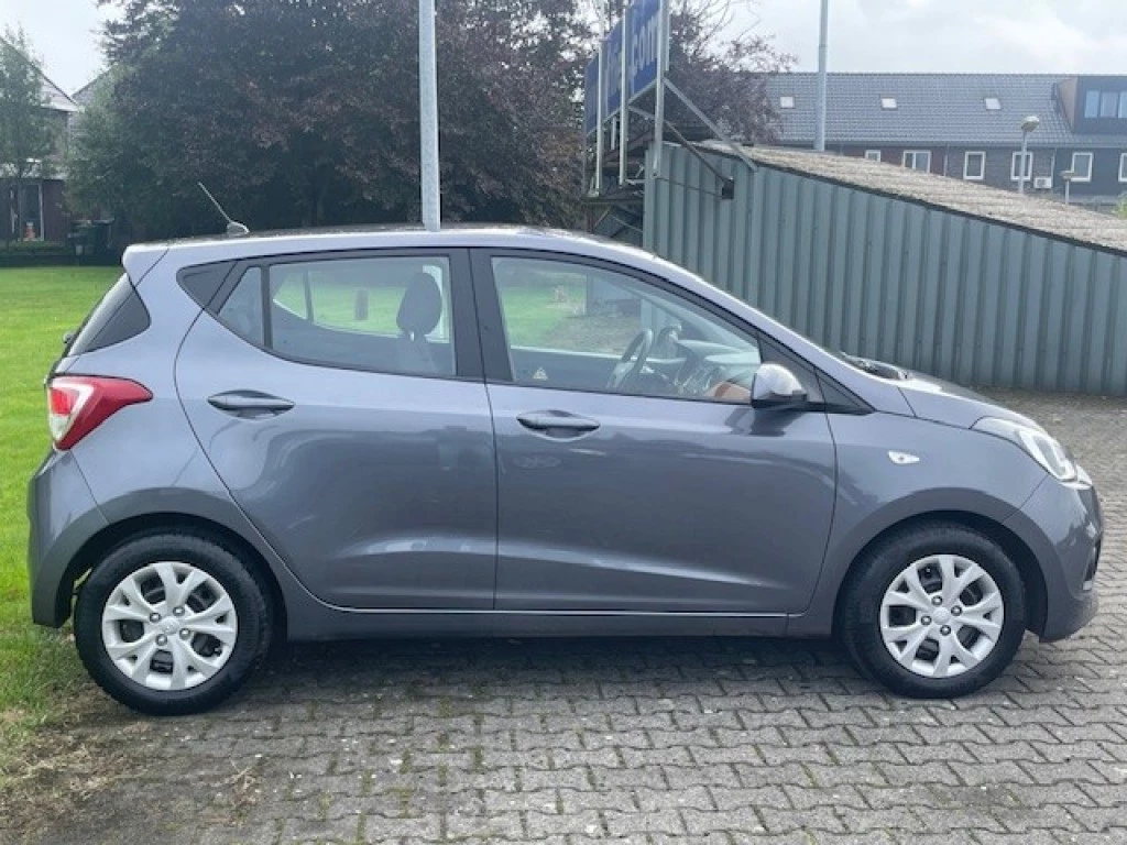 Hoofdafbeelding Hyundai i10