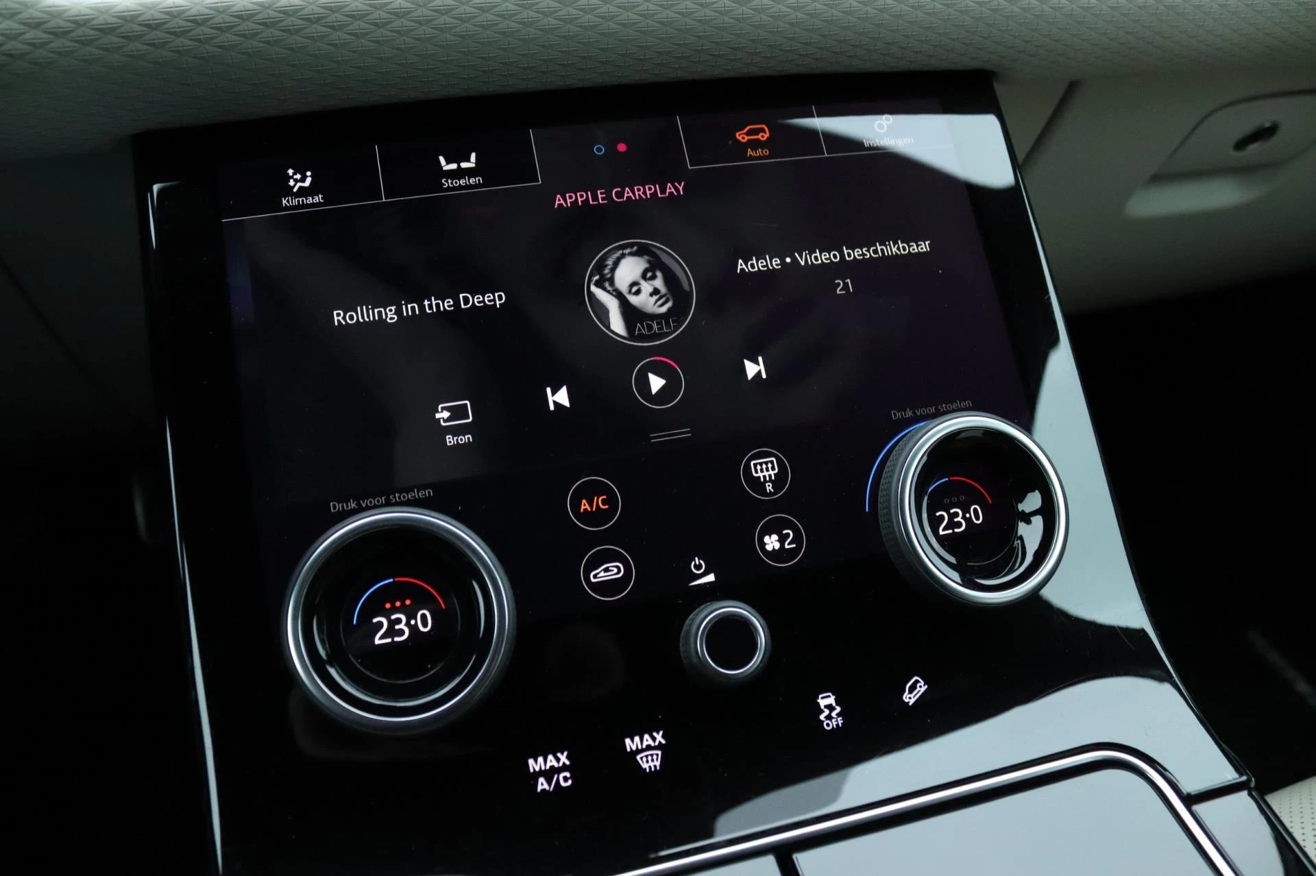 Hoofdafbeelding Land Rover Range Rover Velar