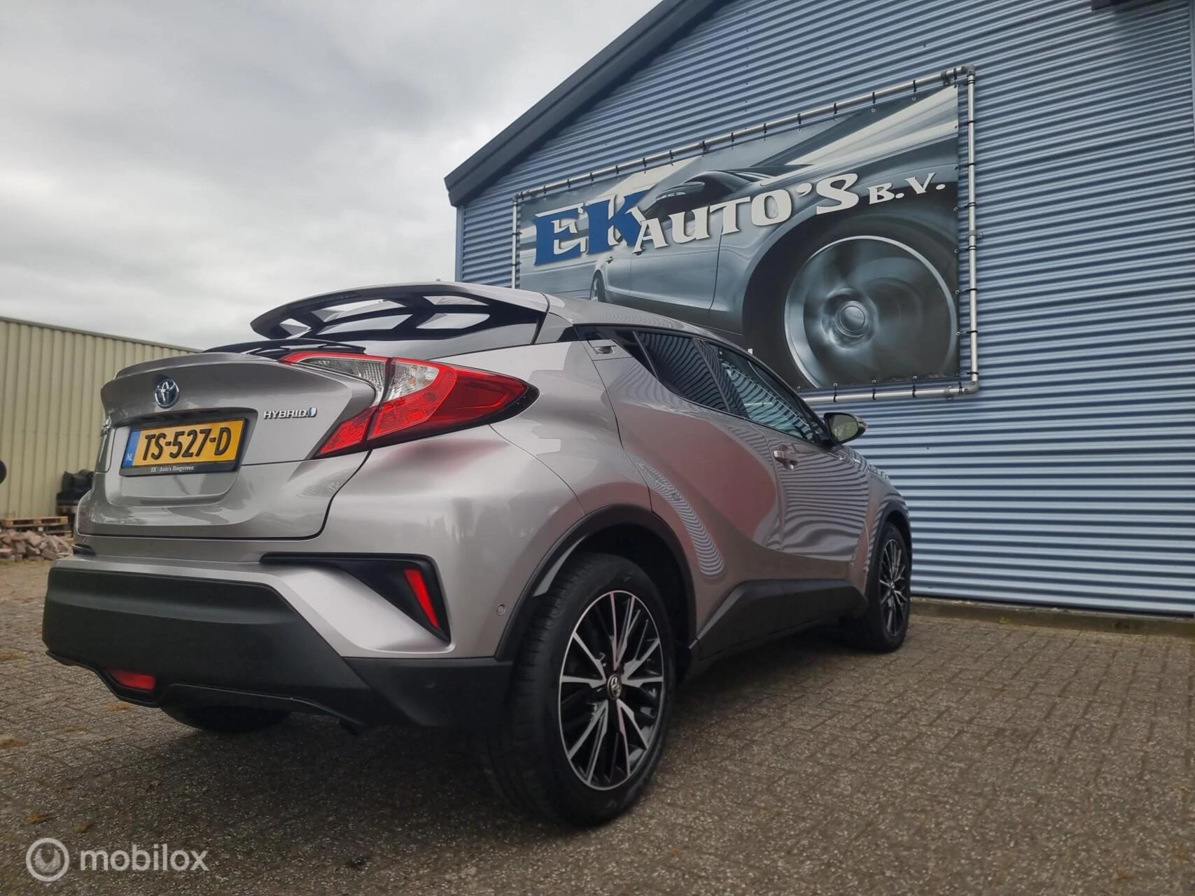 Hoofdafbeelding Toyota C-HR