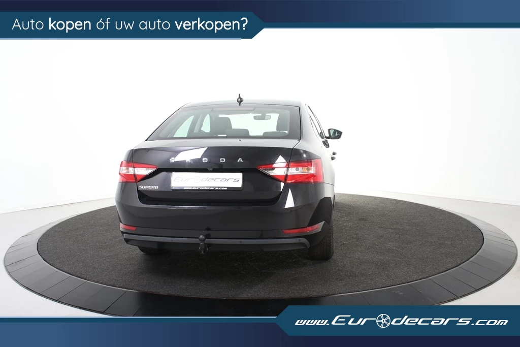 Hoofdafbeelding Škoda Superb
