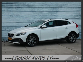 Volvo V40 Cross Country 2.0 D2 Ocean Race Trekhaak Leer Navi