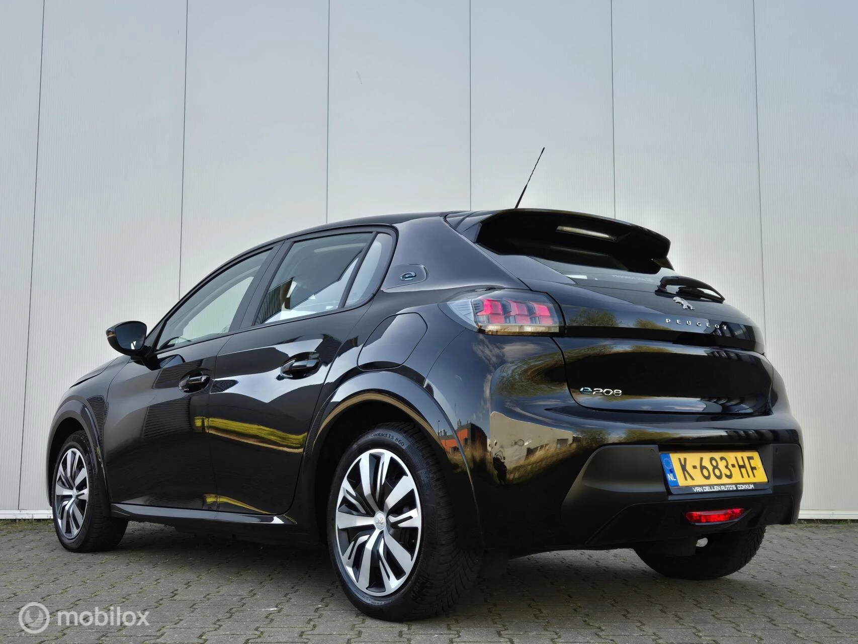 Hoofdafbeelding Peugeot e-208