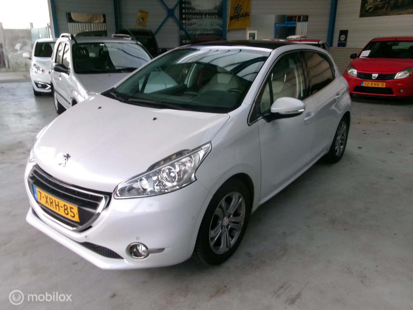 Hoofdafbeelding Peugeot 208