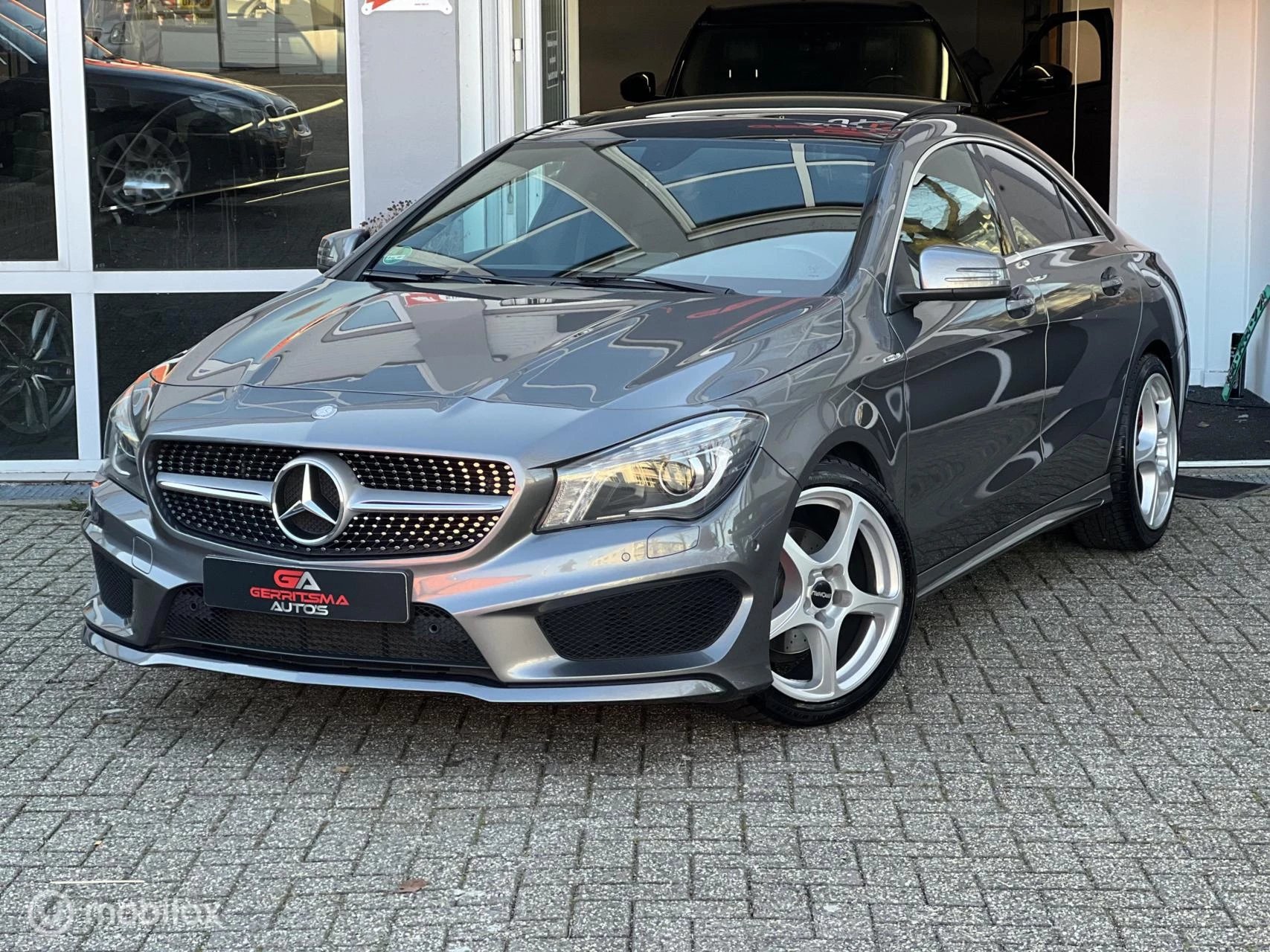 Hoofdafbeelding Mercedes-Benz CLA