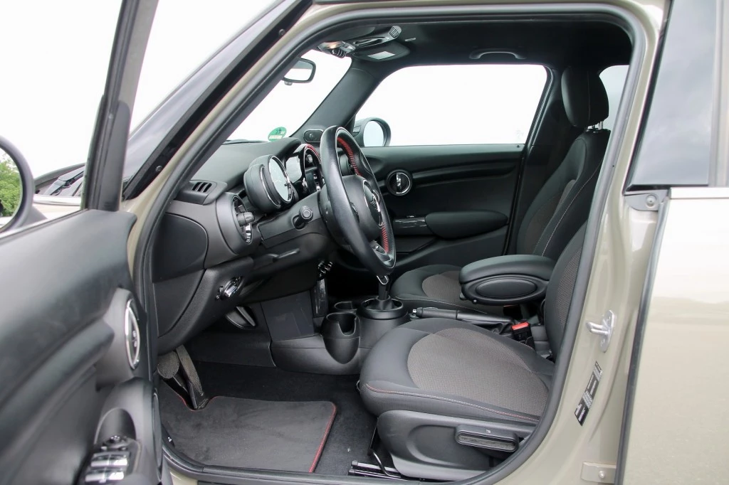 Hoofdafbeelding MINI Cooper
