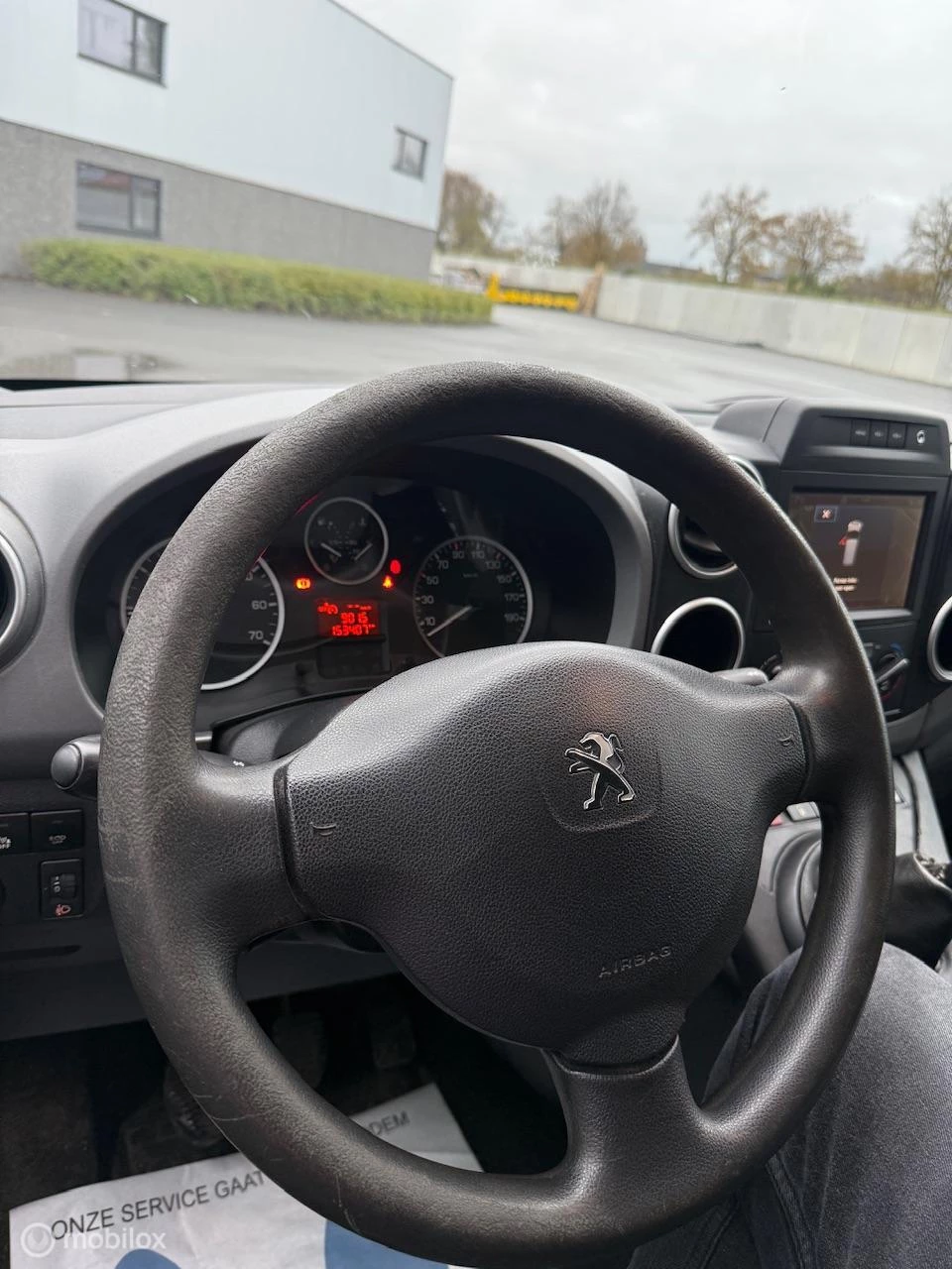 Hoofdafbeelding Peugeot Partner