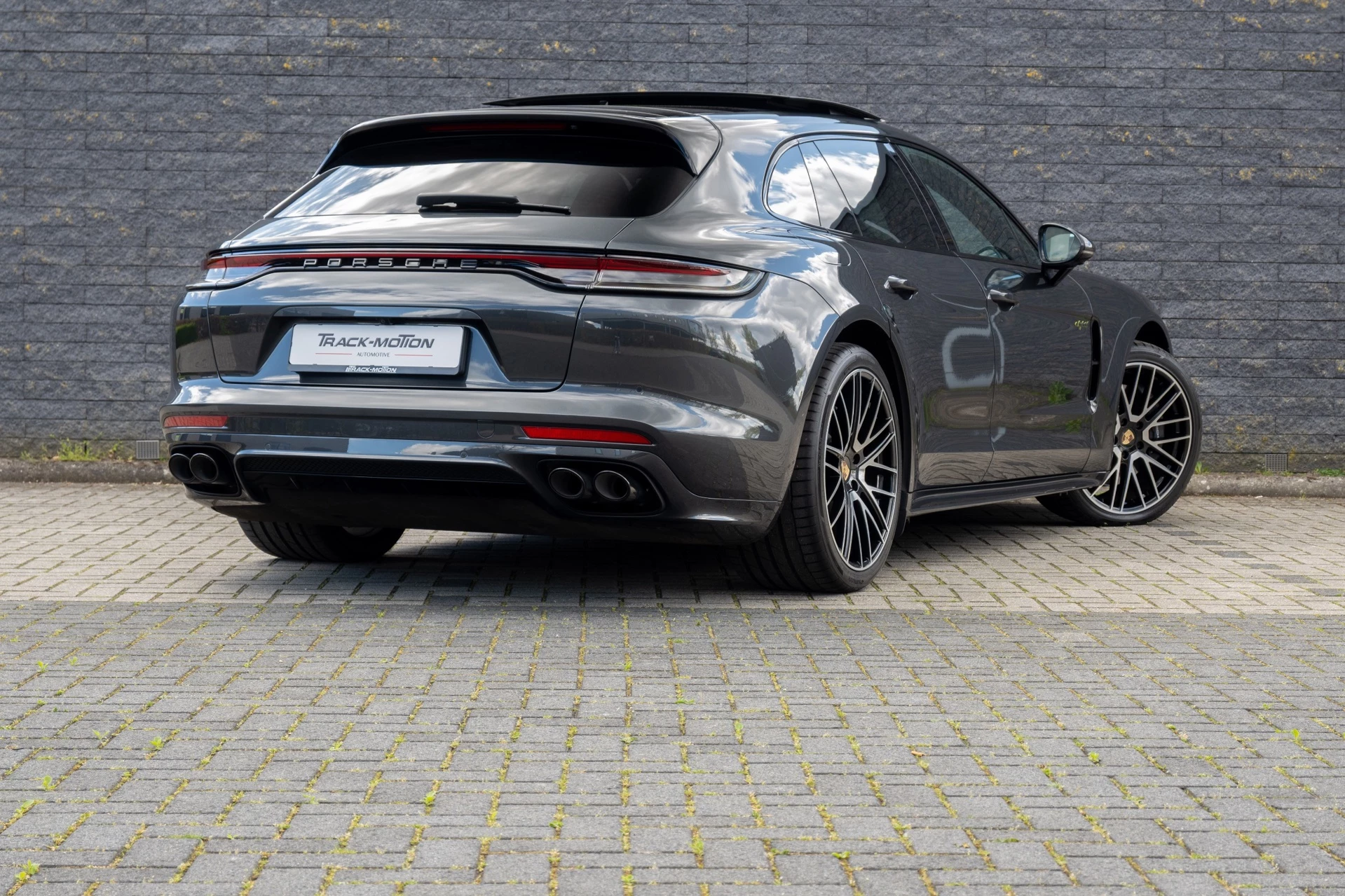 Hoofdafbeelding Porsche Panamera