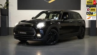 Hoofdafbeelding MINI Clubman Mini Mini Clubman 1.5 One Chili JCW John Cooper Works AUTOMAAT-CARBON-CLIMA-CRUISE-HALF LEDER-KEYLESS-NAVIGATIE-STOELVERWARMING