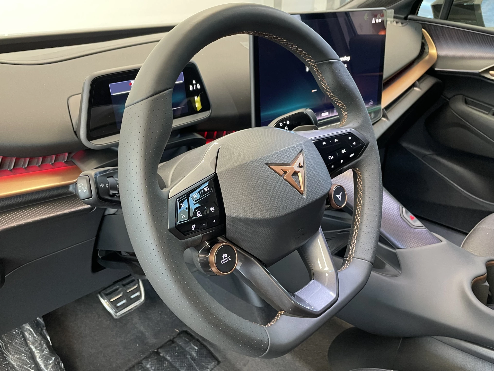 Hoofdafbeelding CUPRA Tavascan