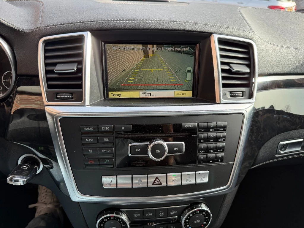 Hoofdafbeelding Mercedes-Benz M-Klasse