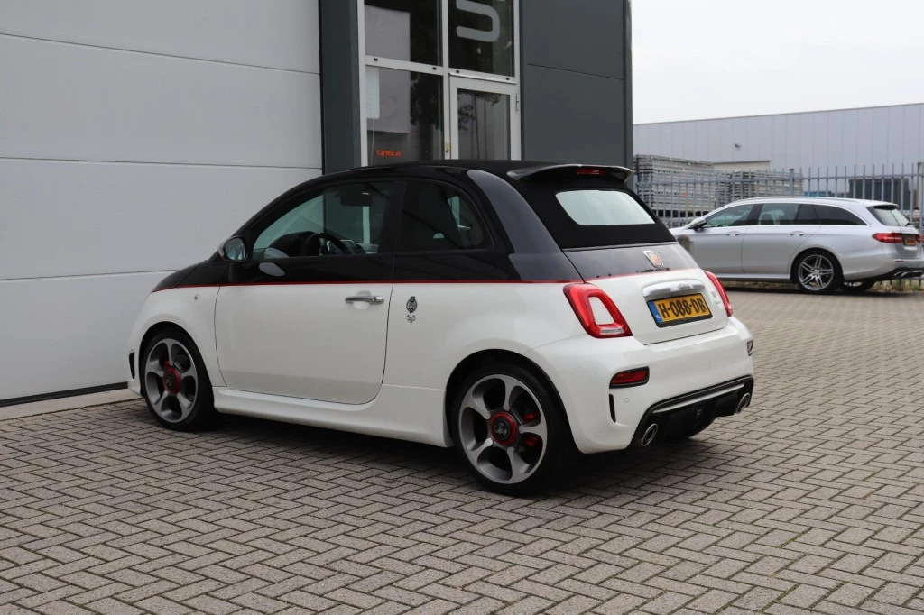 Hoofdafbeelding Fiat 500C