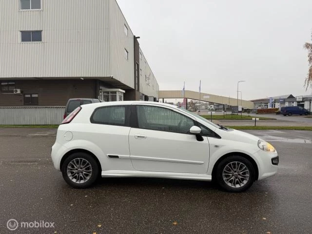 Hoofdafbeelding Fiat Punto