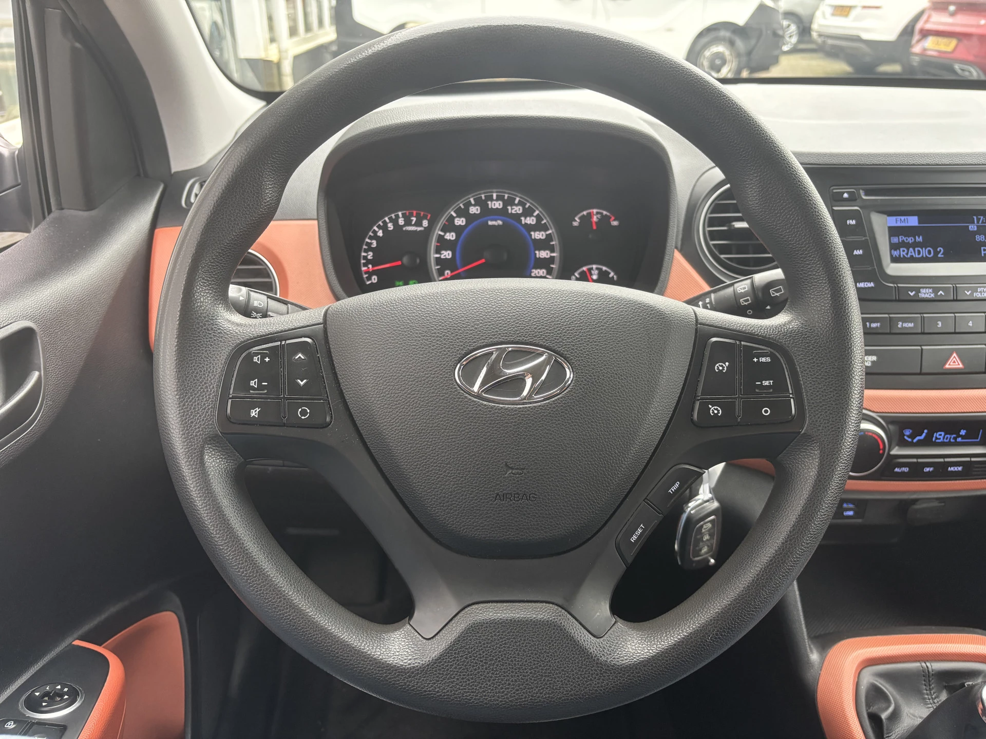 Hoofdafbeelding Hyundai i10