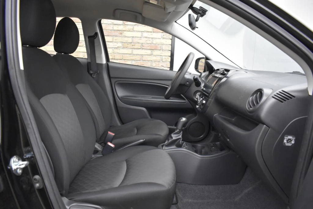 Hoofdafbeelding Mitsubishi Space Star