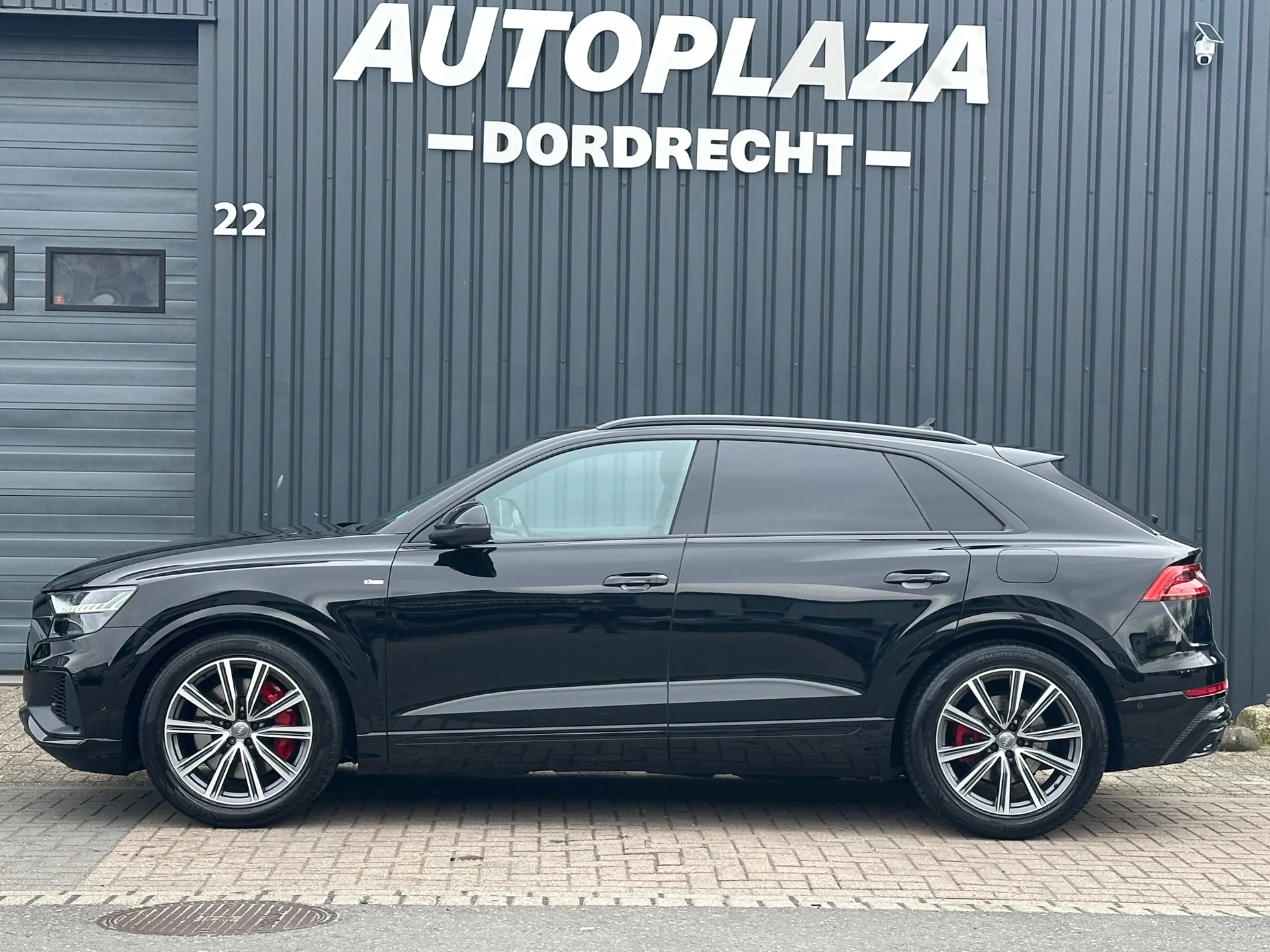 Hoofdafbeelding Audi Q8