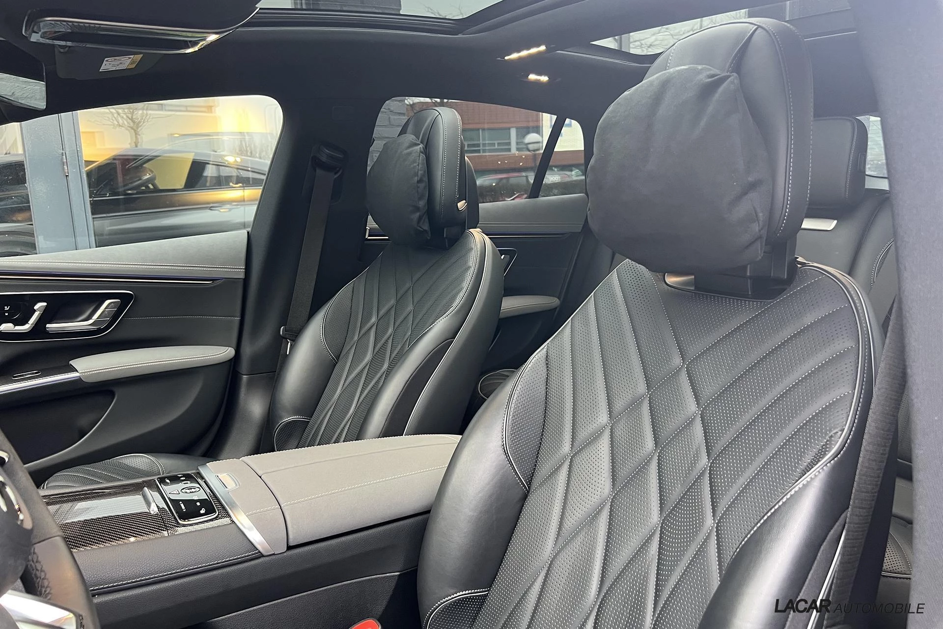 Hoofdafbeelding Mercedes-Benz EQS