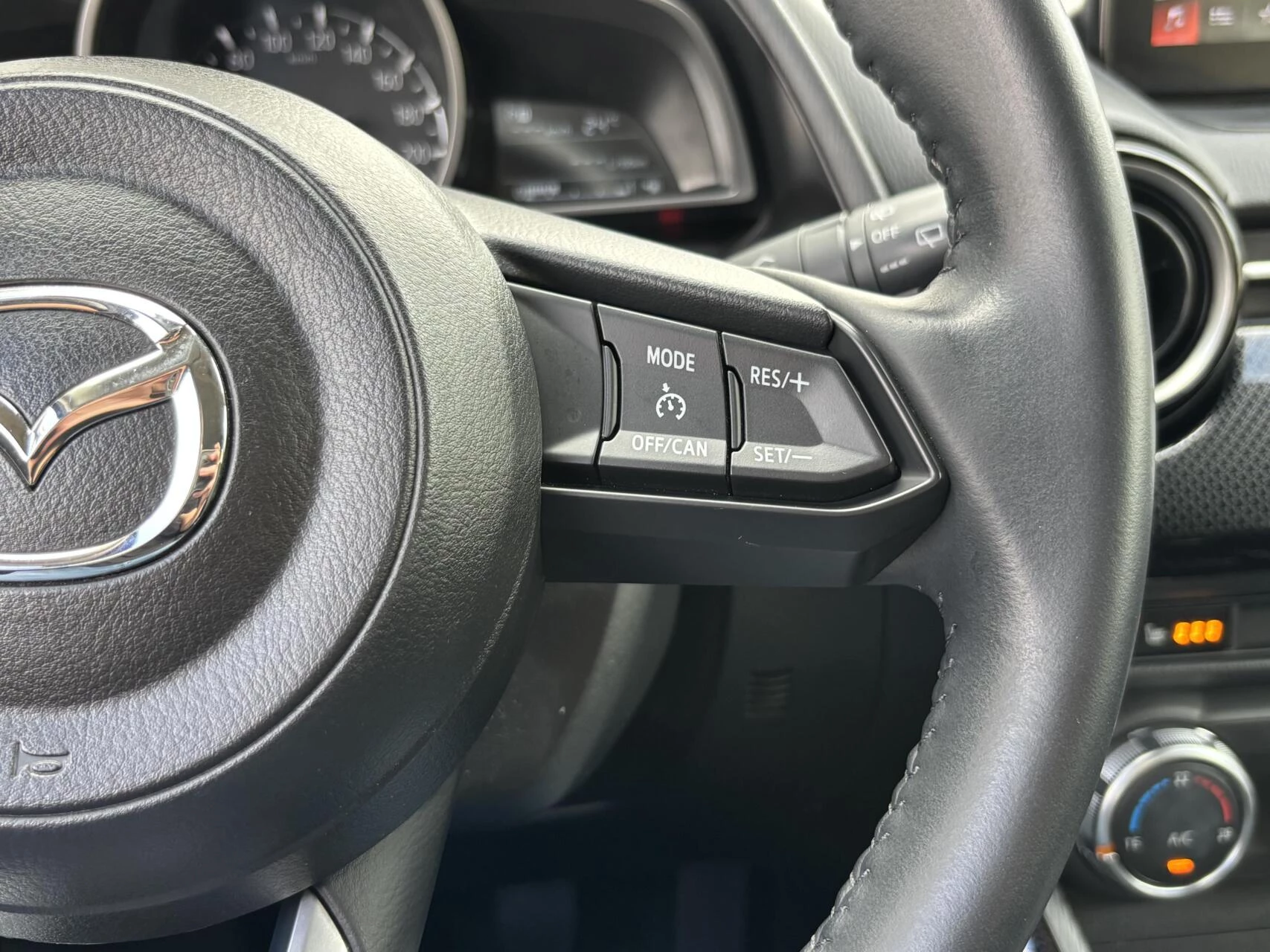 Hoofdafbeelding Mazda 2