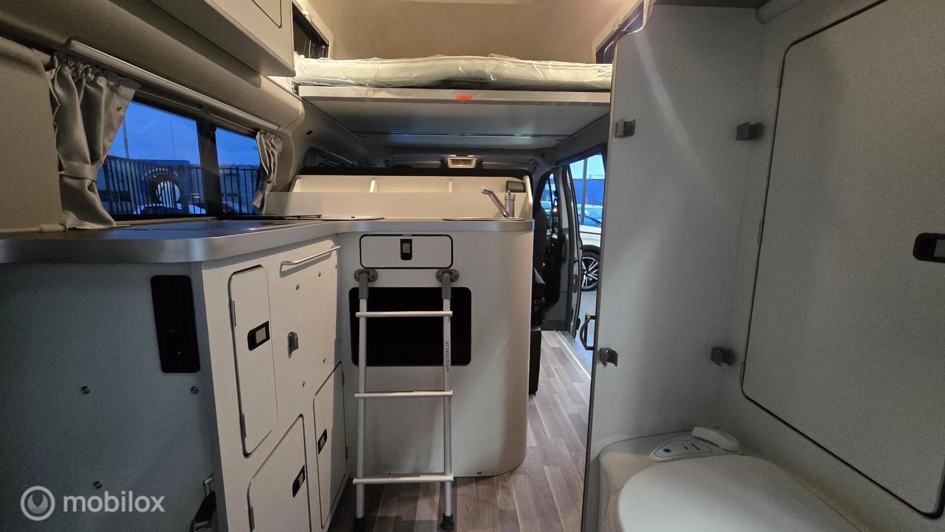 Hoofdafbeelding Ford Nugget