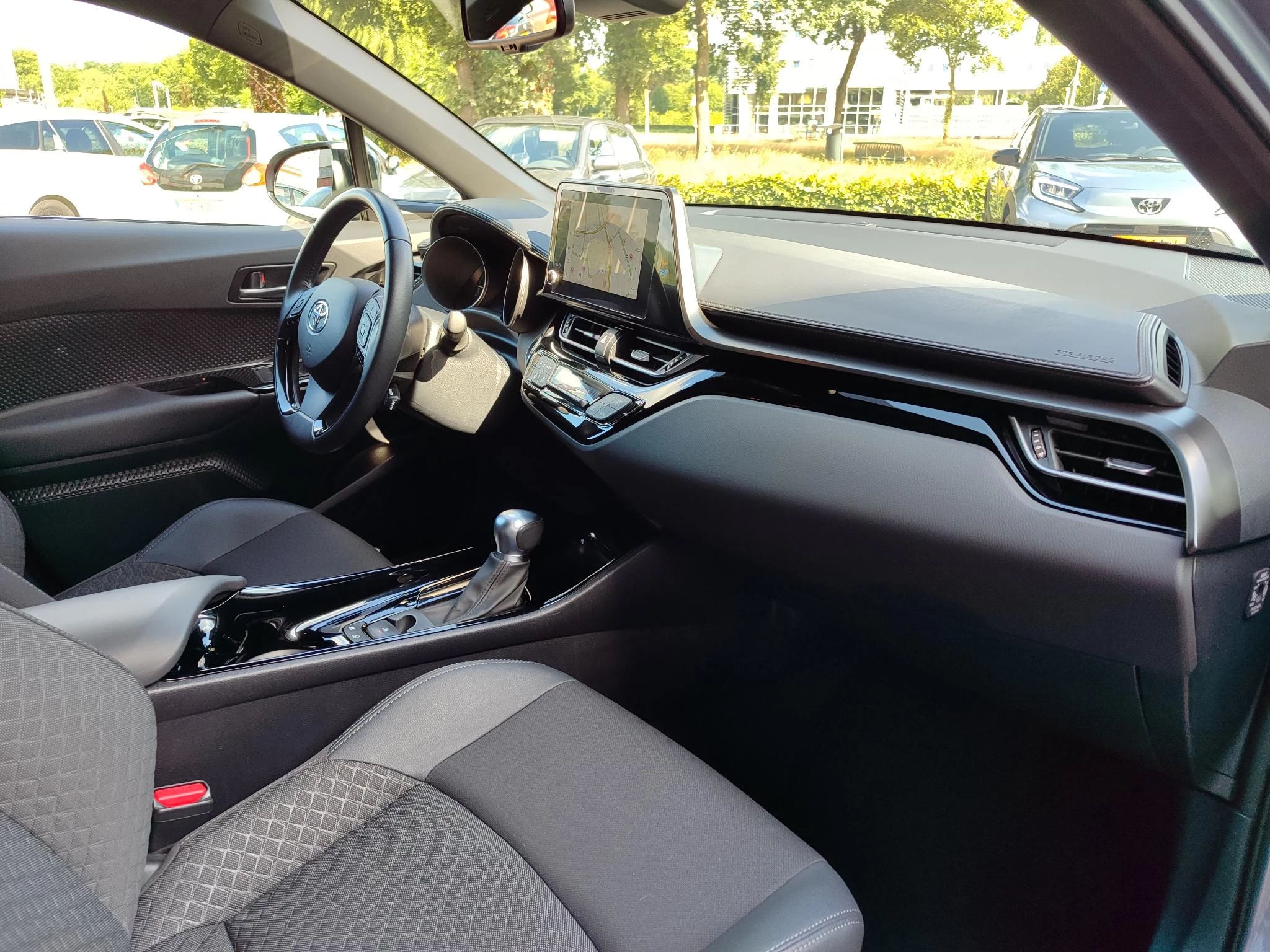 Hoofdafbeelding Toyota C-HR