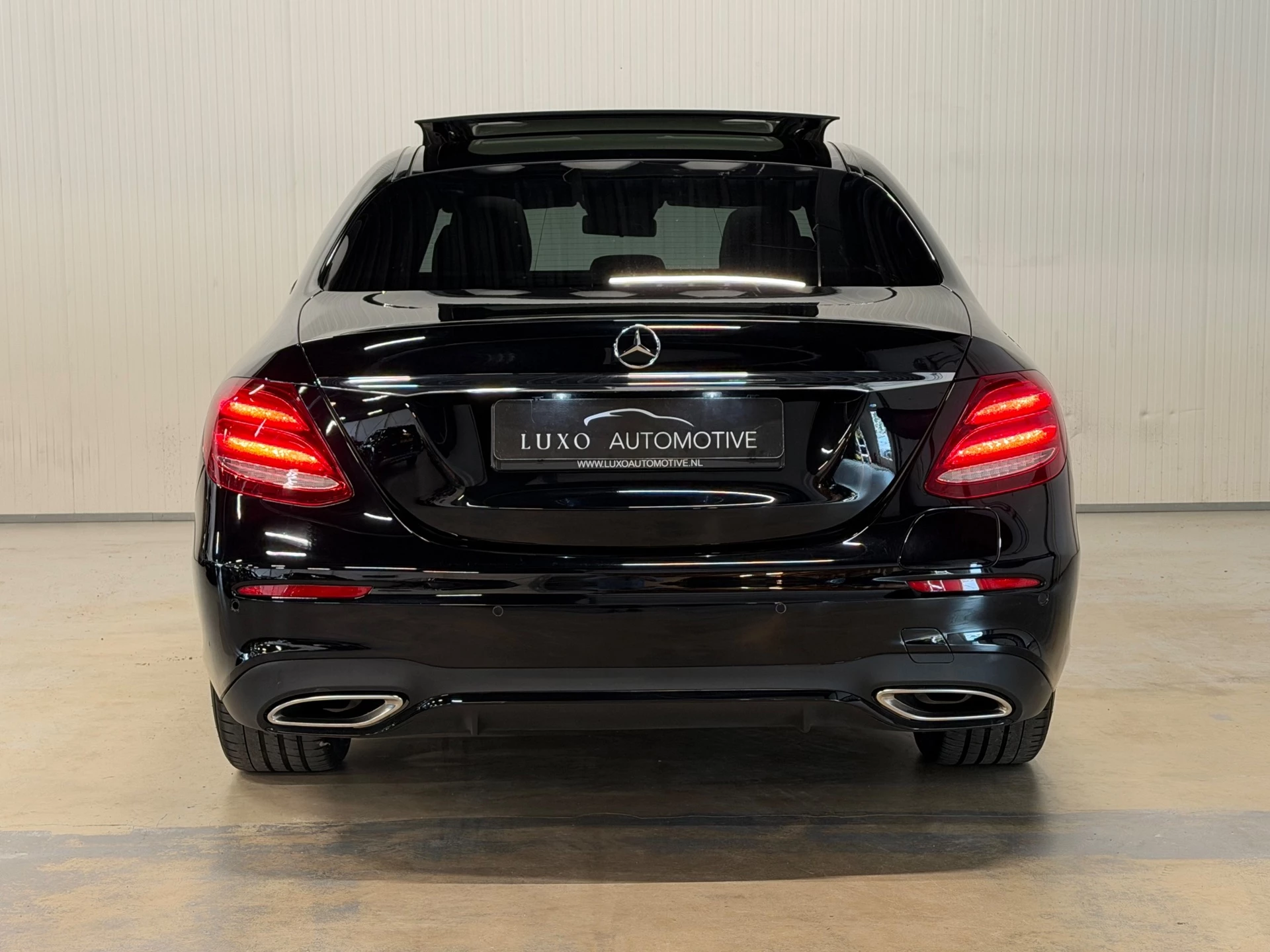 Hoofdafbeelding Mercedes-Benz E-Klasse