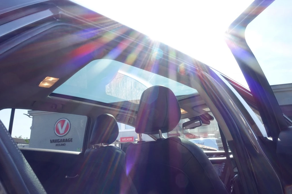 Hoofdafbeelding Toyota Avensis