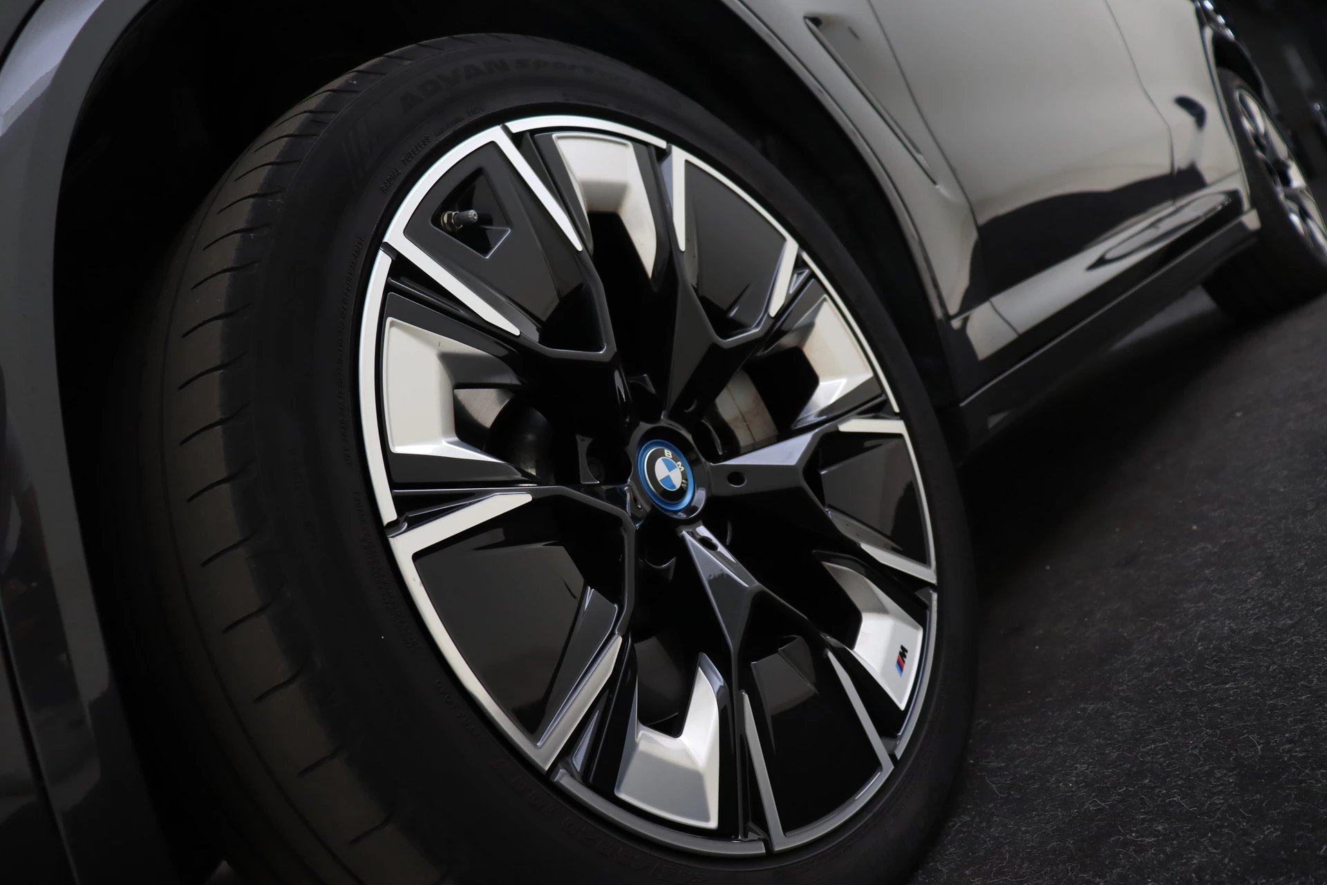 Hoofdafbeelding BMW iX3
