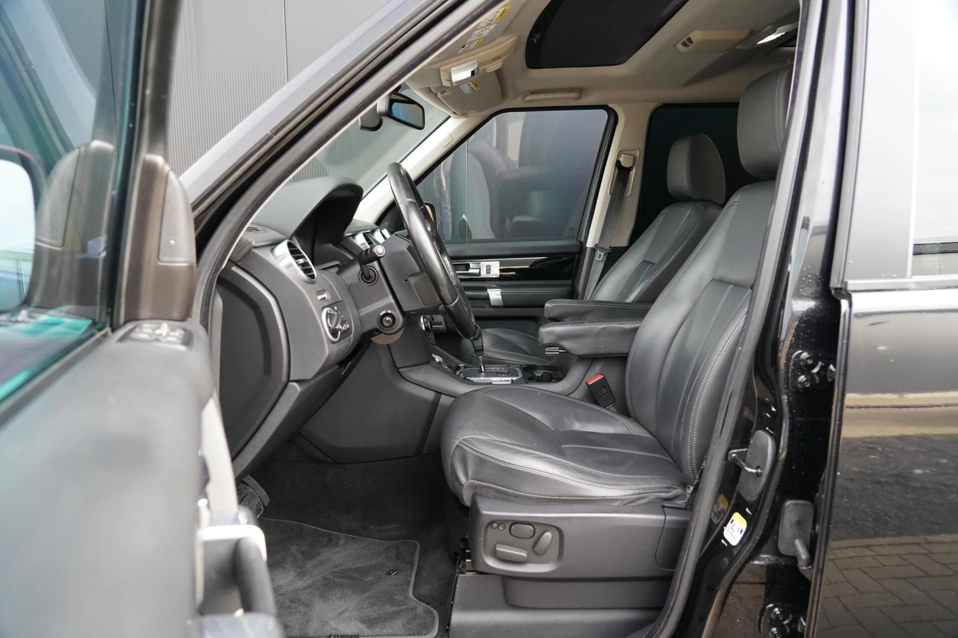 Hoofdafbeelding Land Rover Discovery