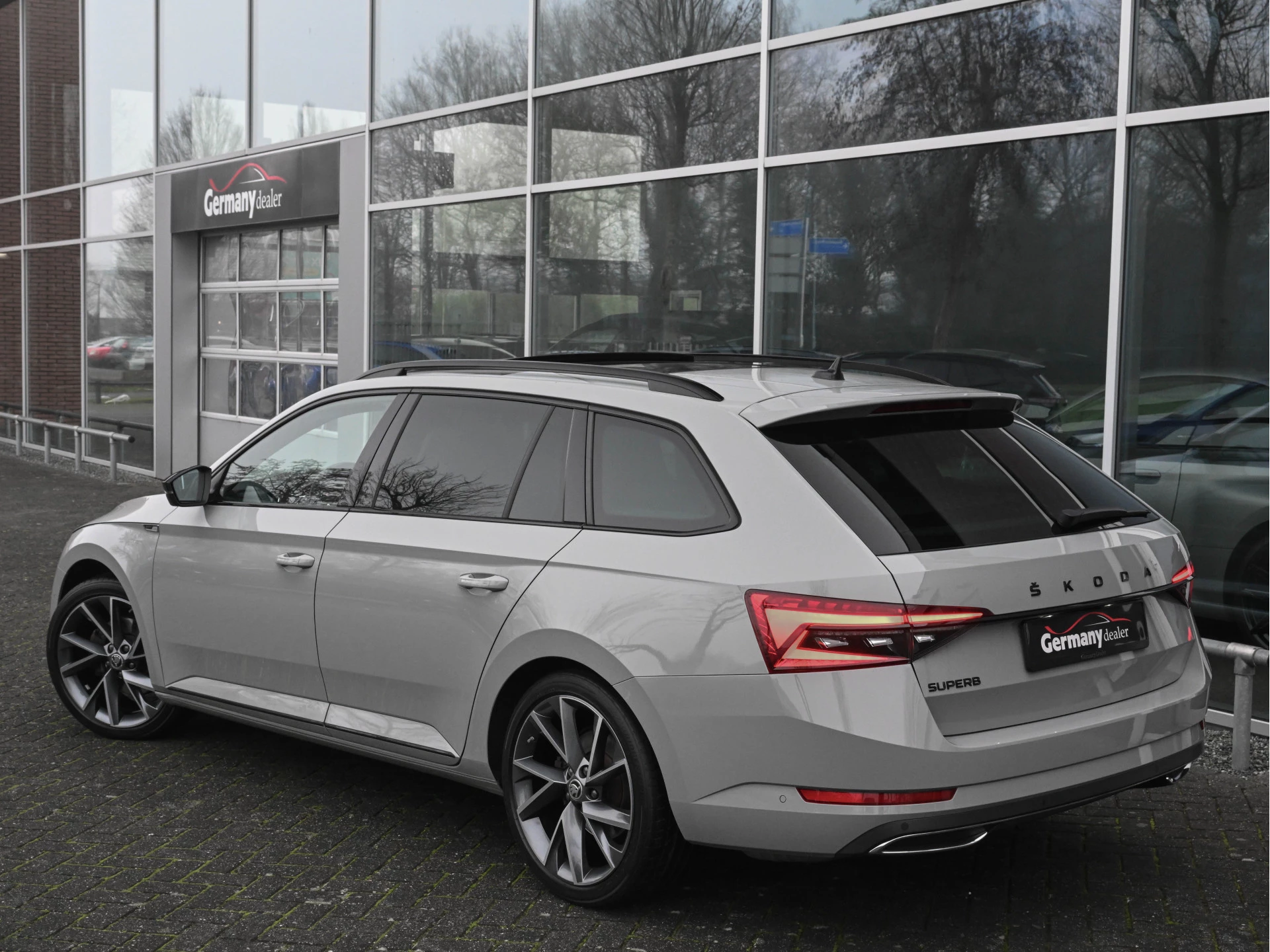 Hoofdafbeelding Škoda Superb