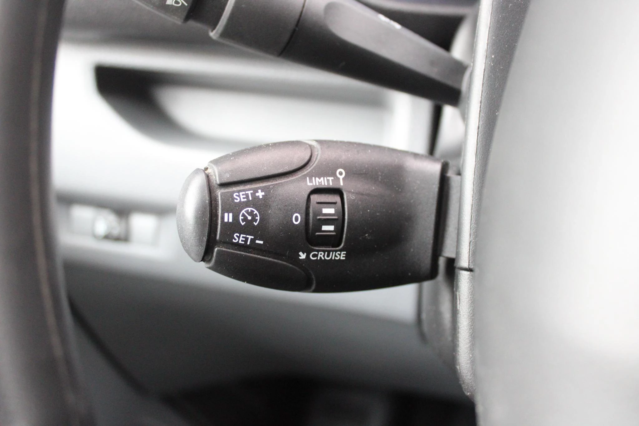 Hoofdafbeelding Peugeot e-Expert