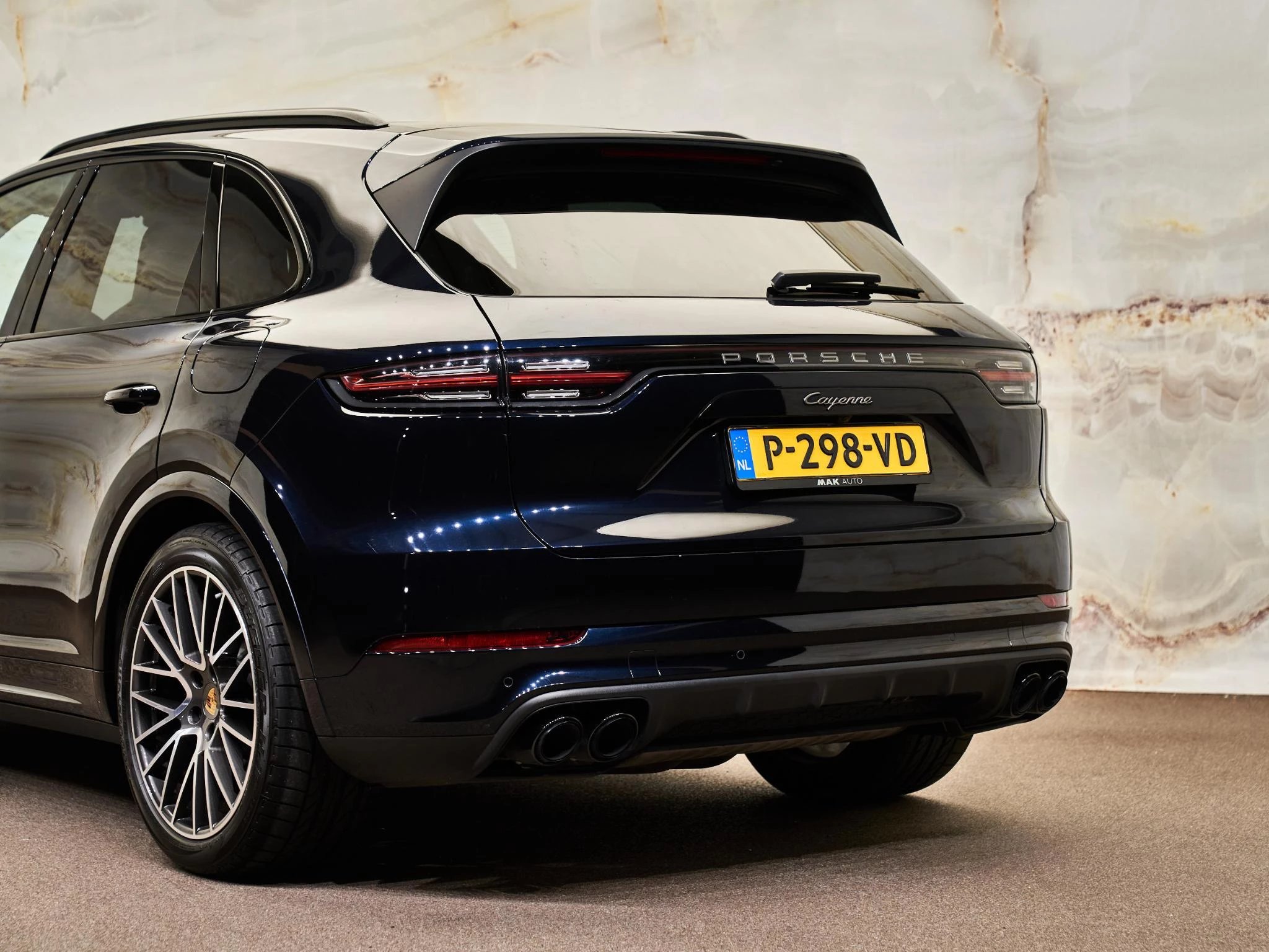 Hoofdafbeelding Porsche Cayenne