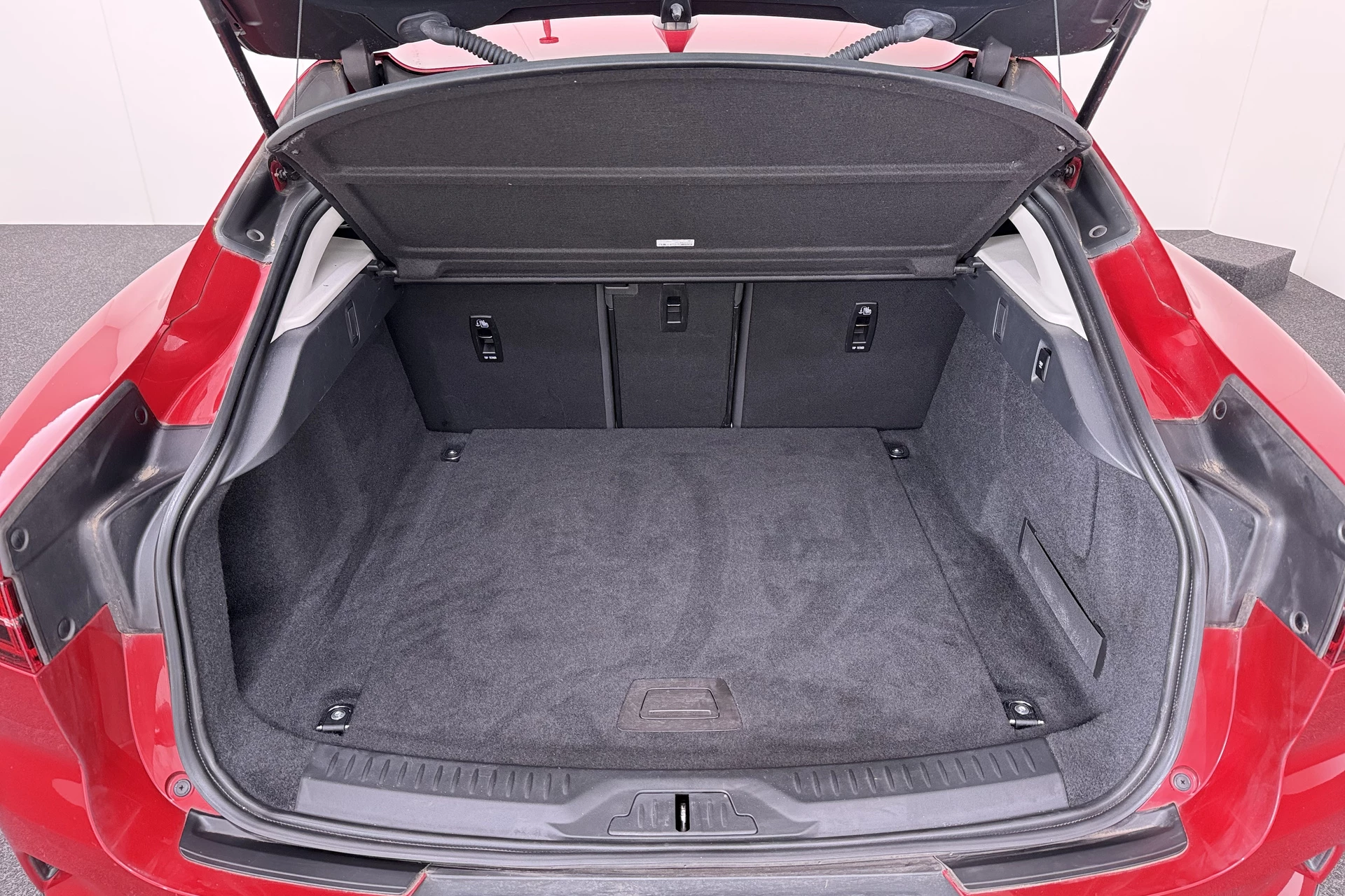 Hoofdafbeelding Jaguar I-PACE